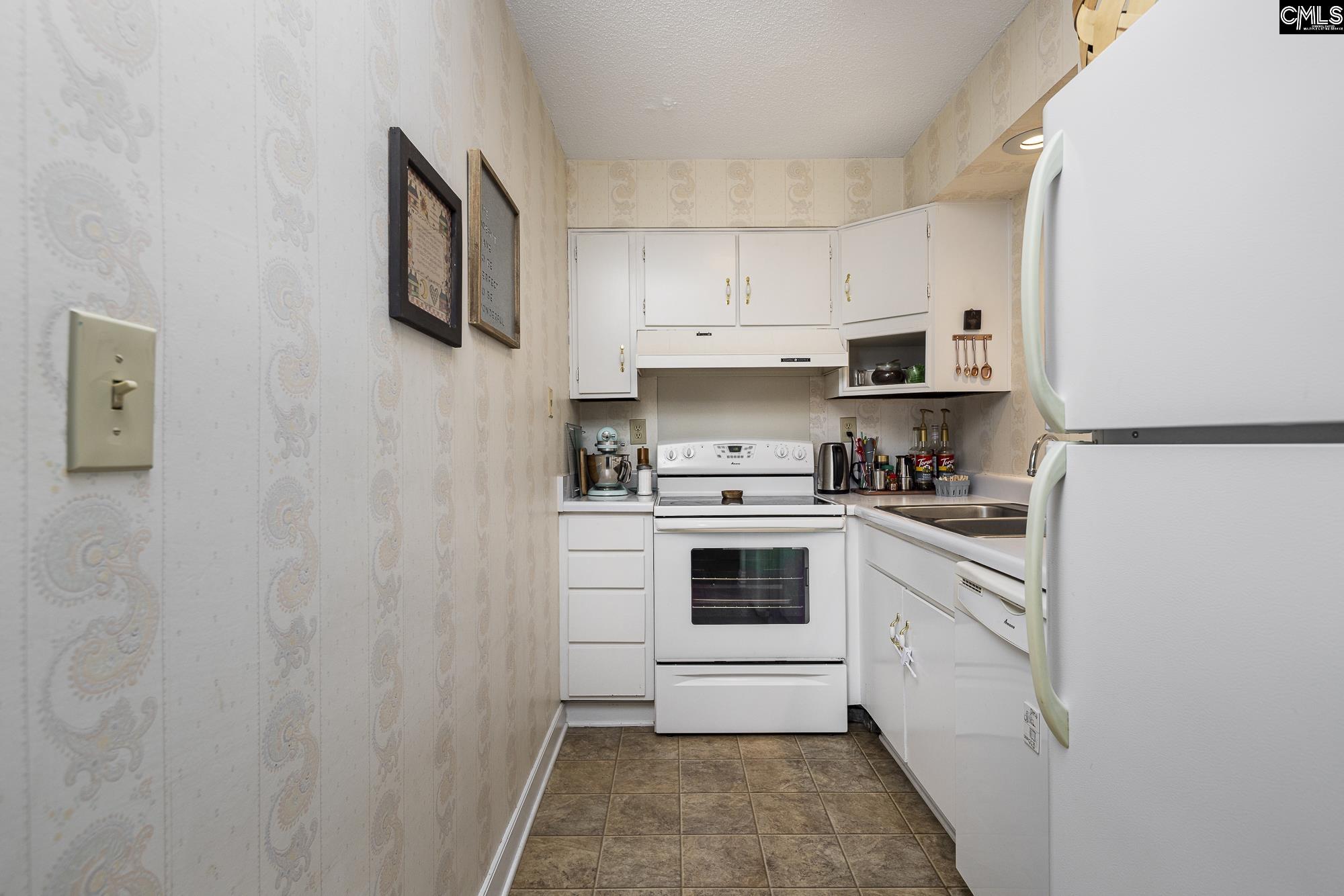 1825 Saint Julian Place Columbia, SC 29204