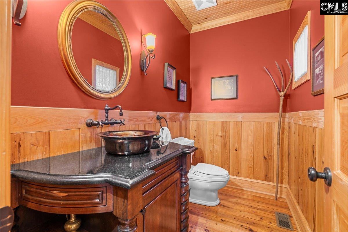 2884 Lake Road Ridgeway, SC 29130