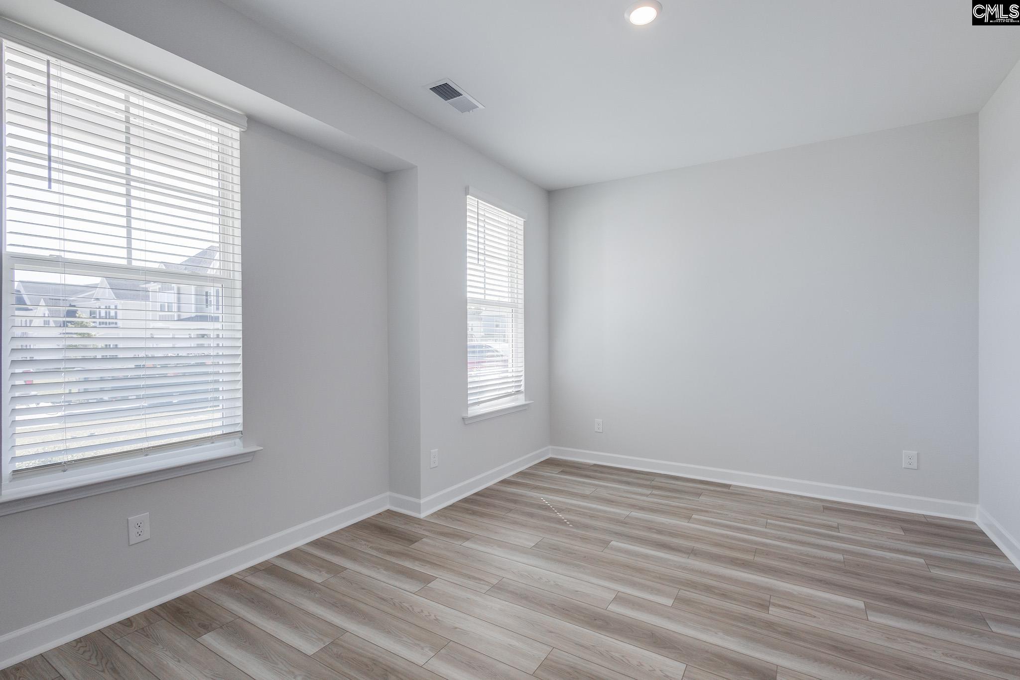 621 Falling Leaf Lane, Chapin — photo 17
