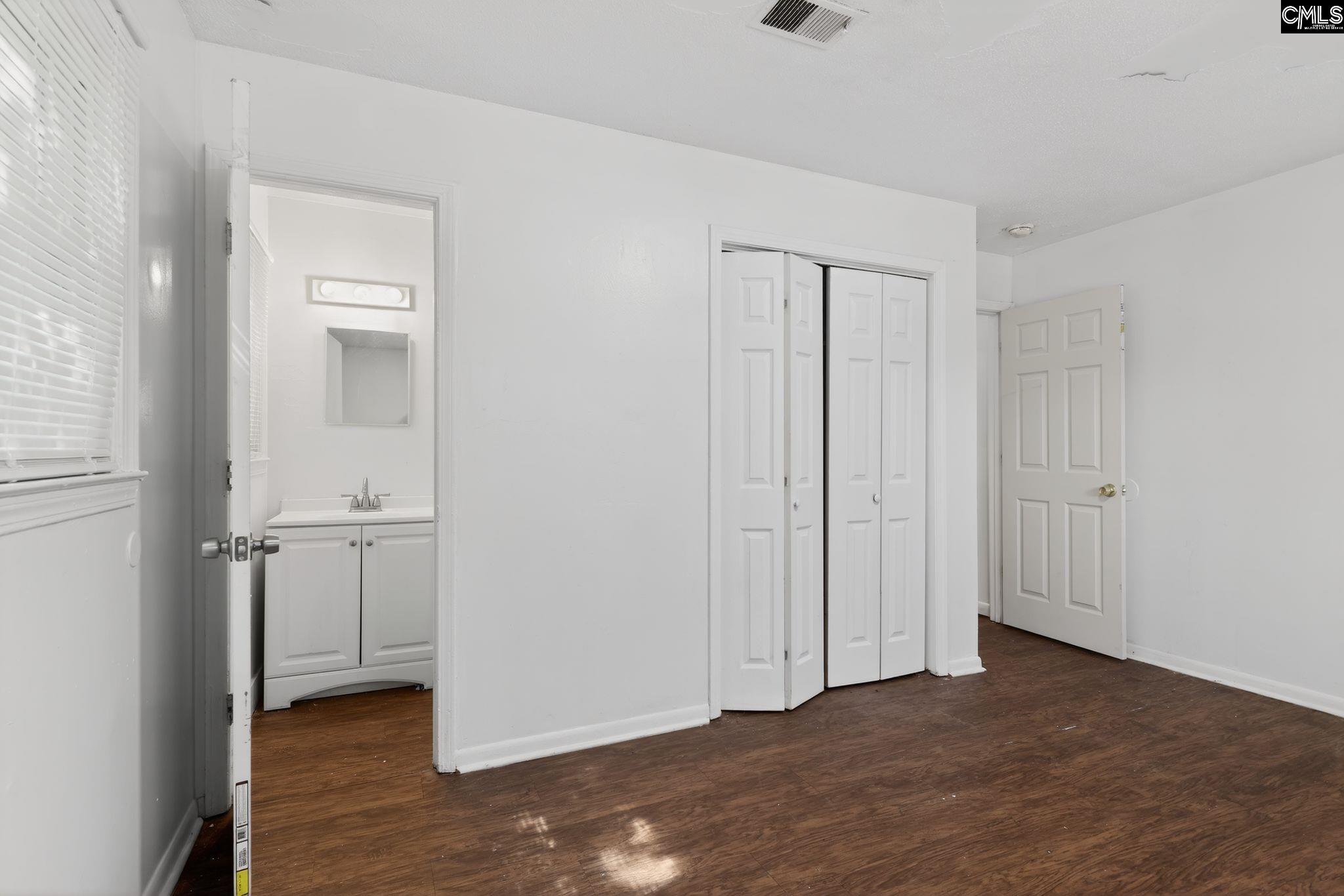 904 Woodale Circle Columbia, SC 29203