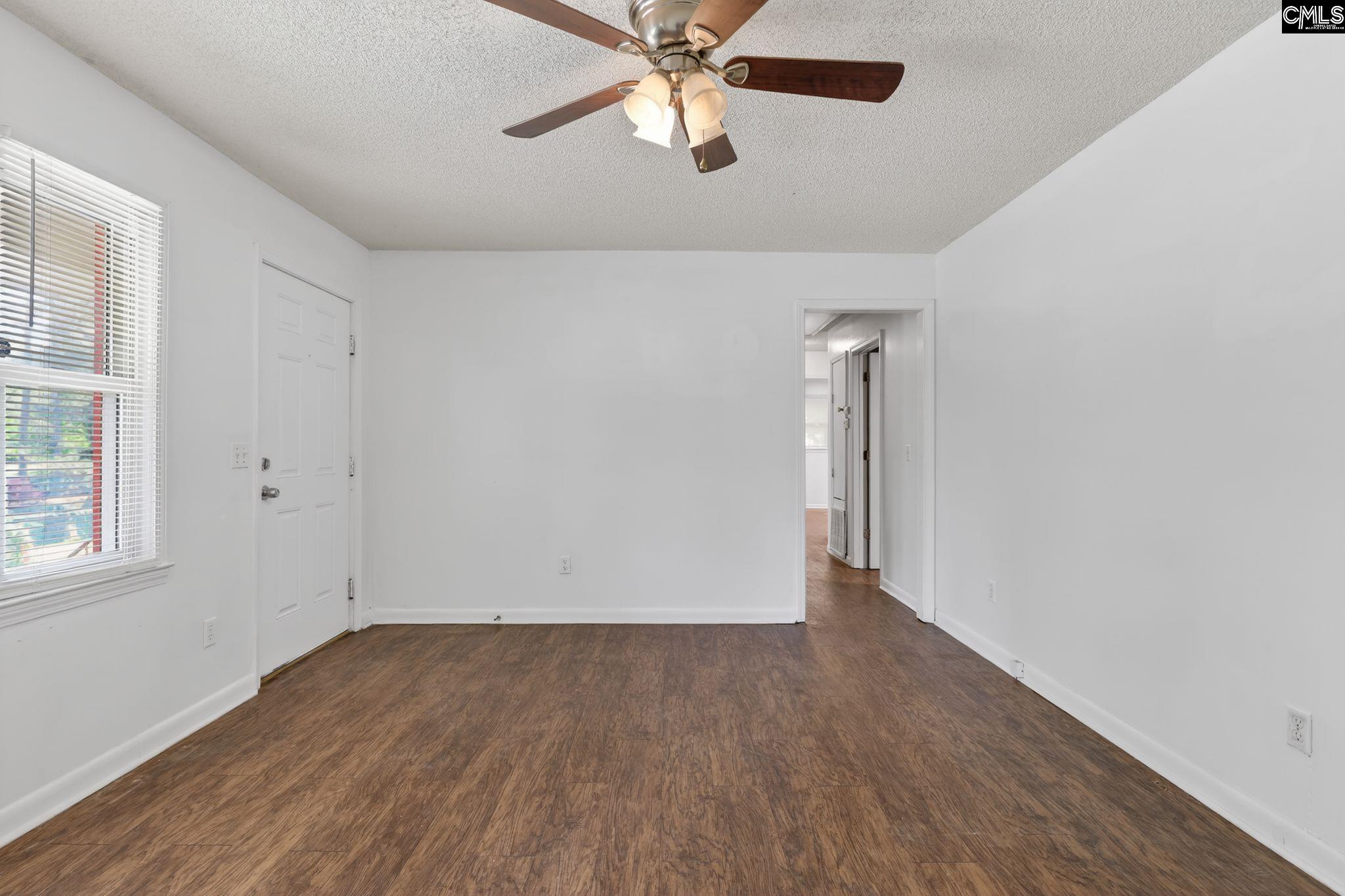 904 Woodale Circle Columbia, SC 29203