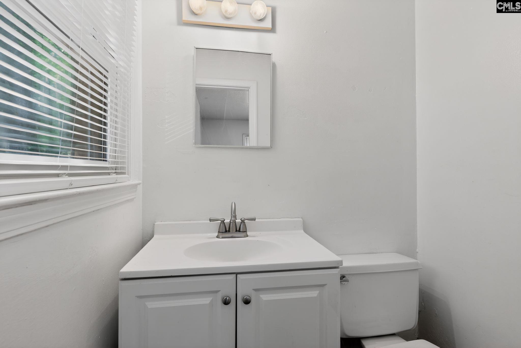 904 Woodale Circle Columbia, SC 29203