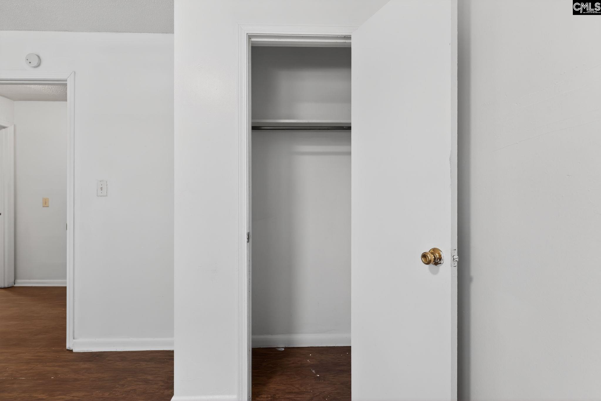 904 Woodale Circle Columbia, SC 29203