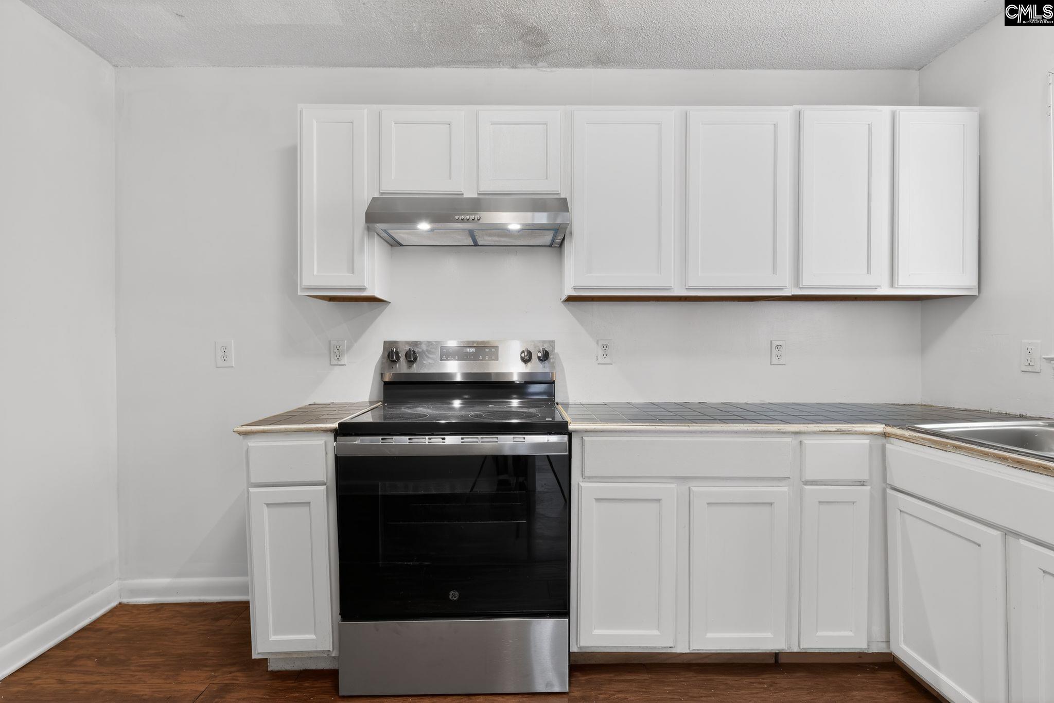 904 Woodale Circle Columbia, SC 29203