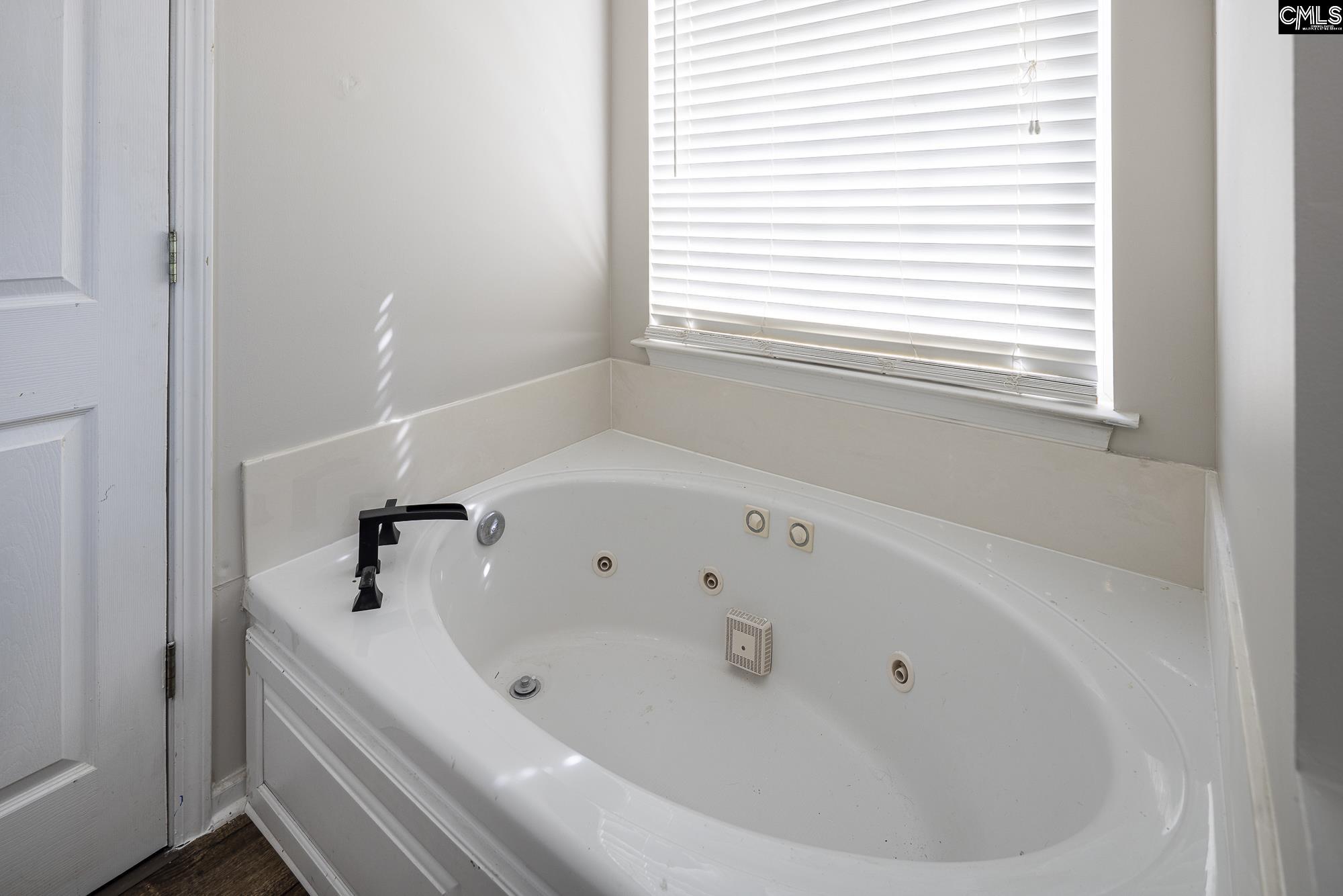 118 Long Ridge Drive Columbia, SC 29229