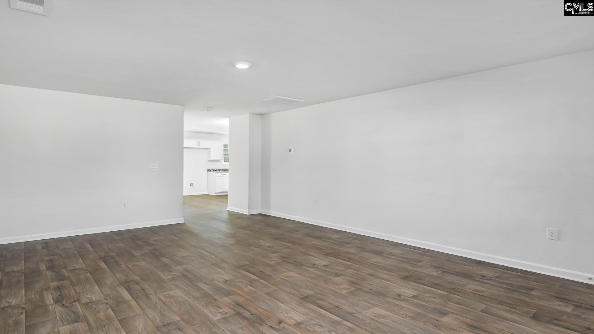 1085 Grand Oaks Drive Columbia, SC 29203