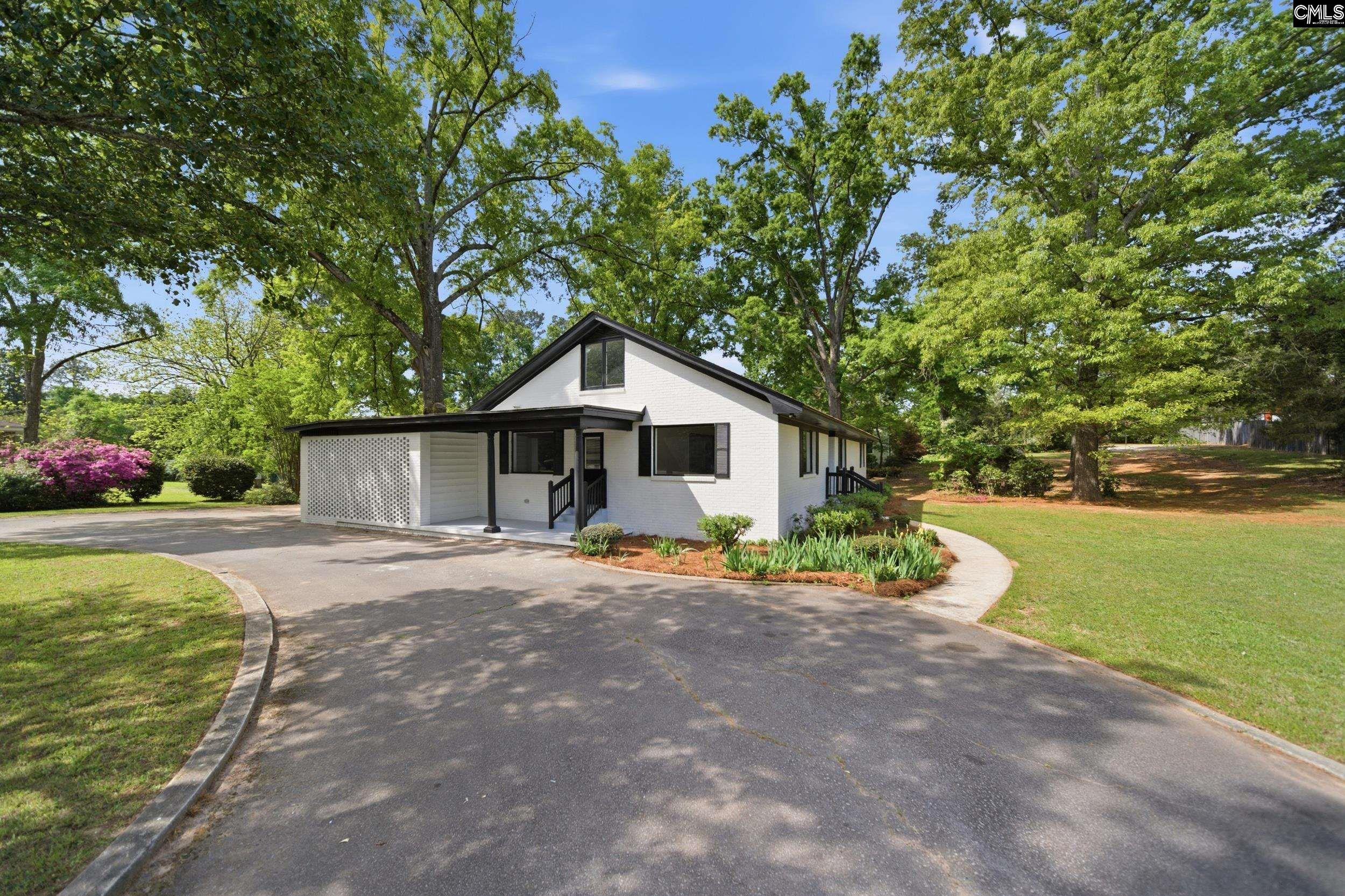 907 Amelia Street Newberry, SC 29108