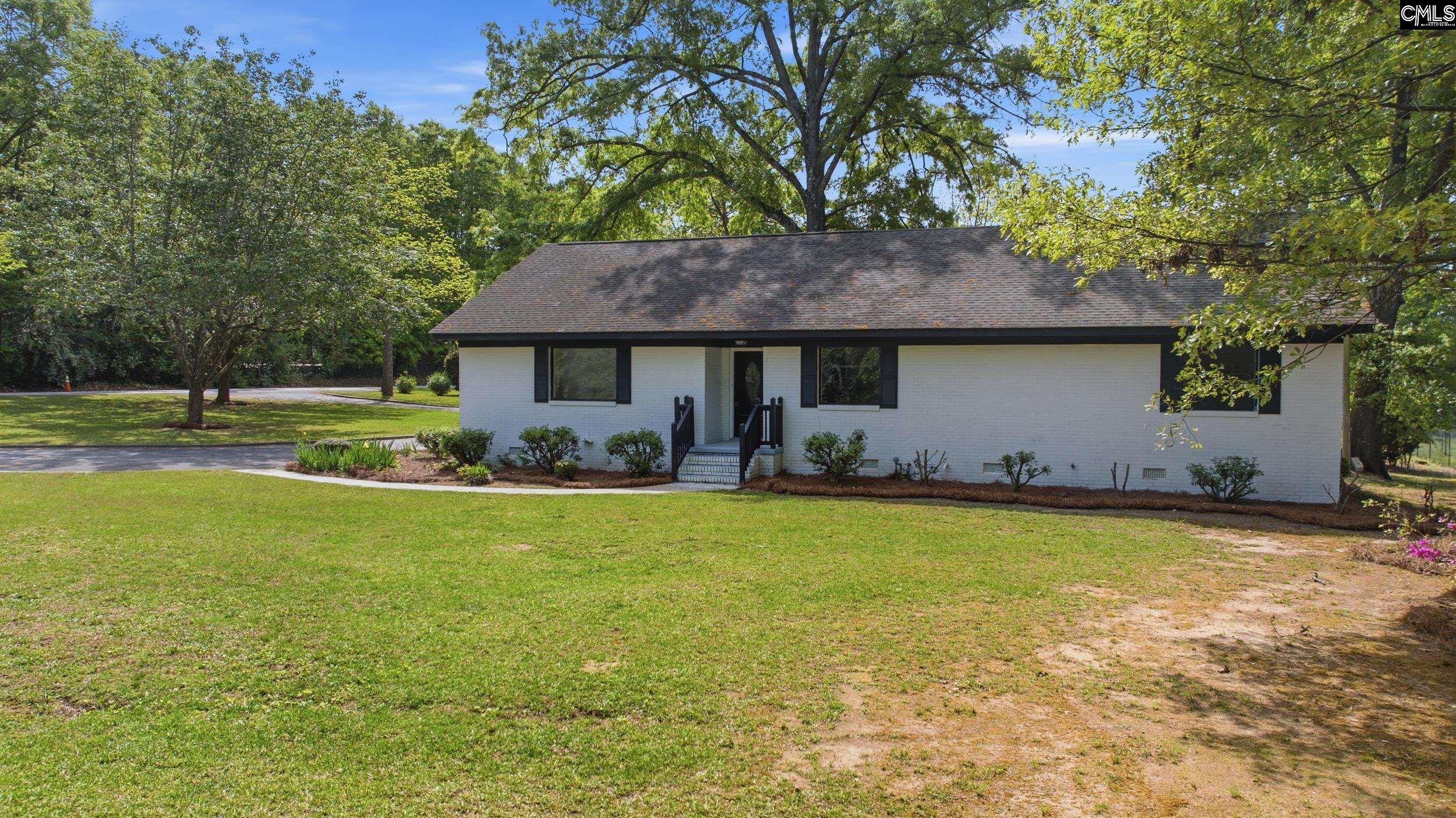 907 Amelia Street Newberry, SC 29108