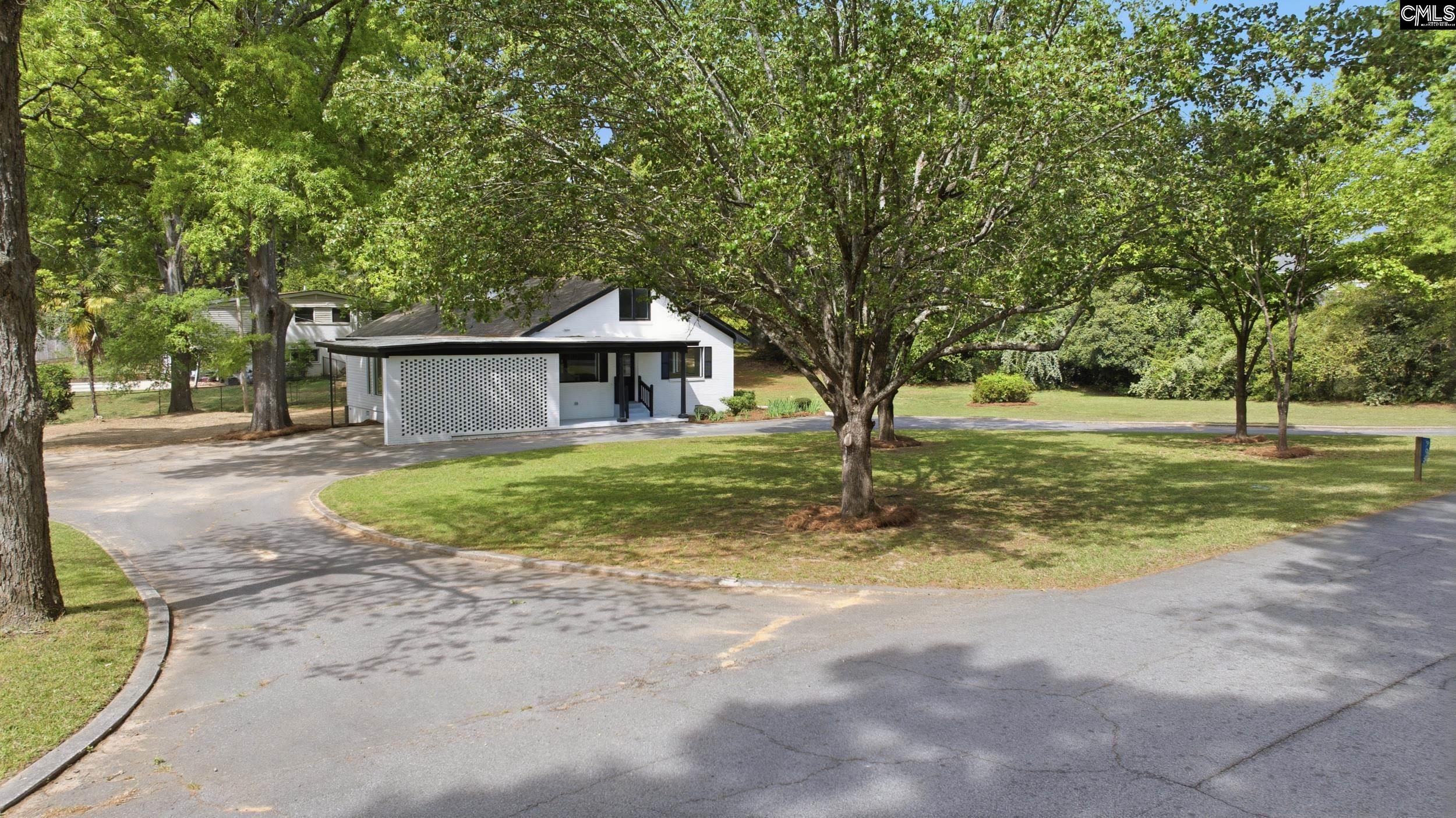 907 Amelia Street Newberry, SC 29108