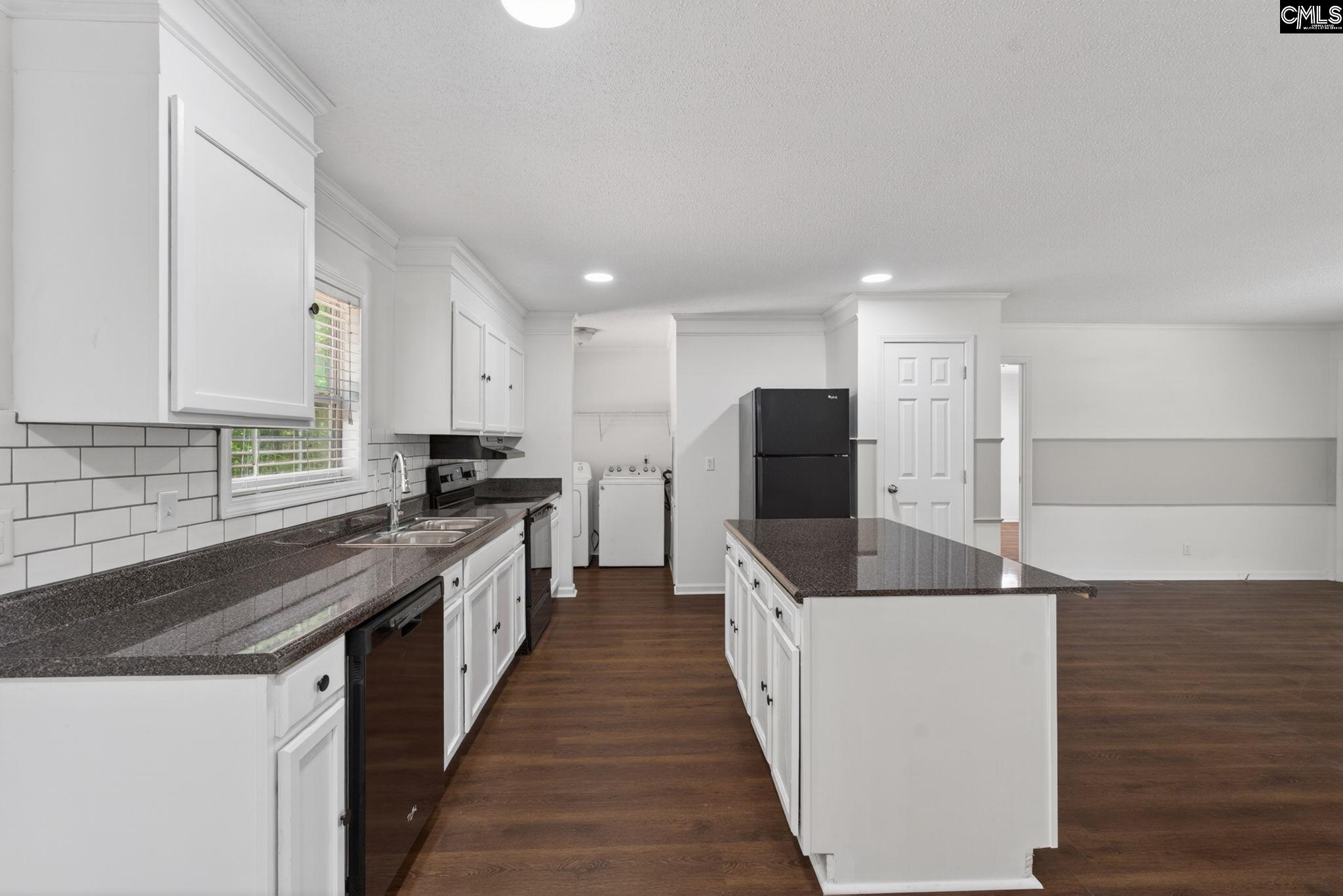 212 Cricket Road Swansea, SC 29160