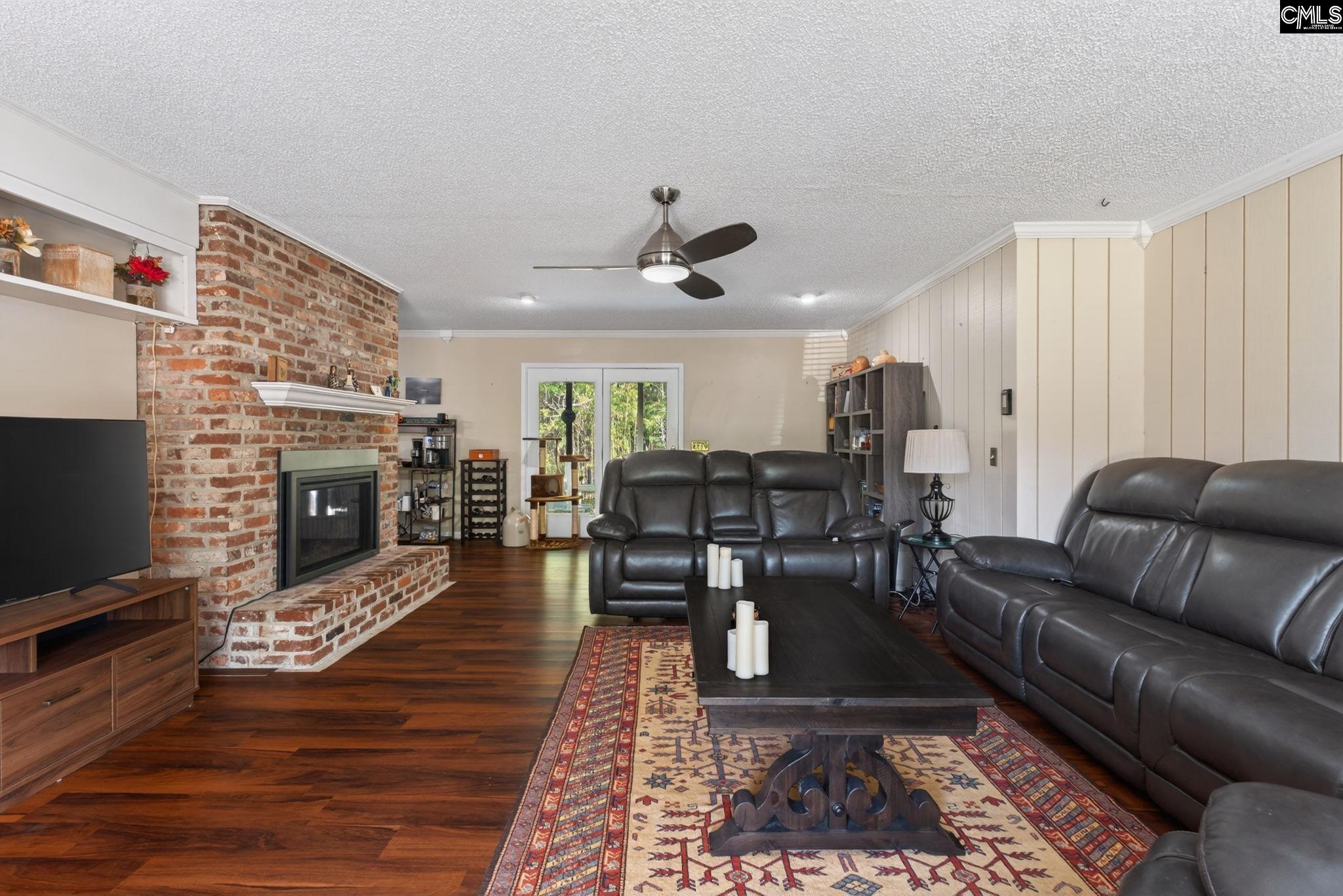 1813 Crossbrook Columbia, SC 29212