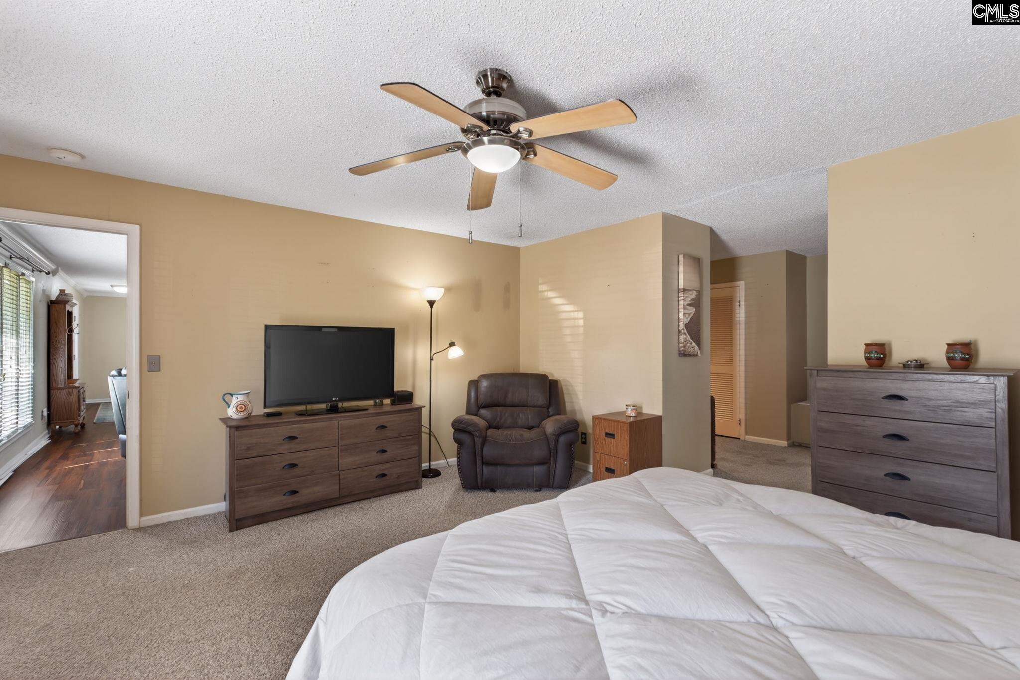 1813 Crossbrook Columbia, SC 29212