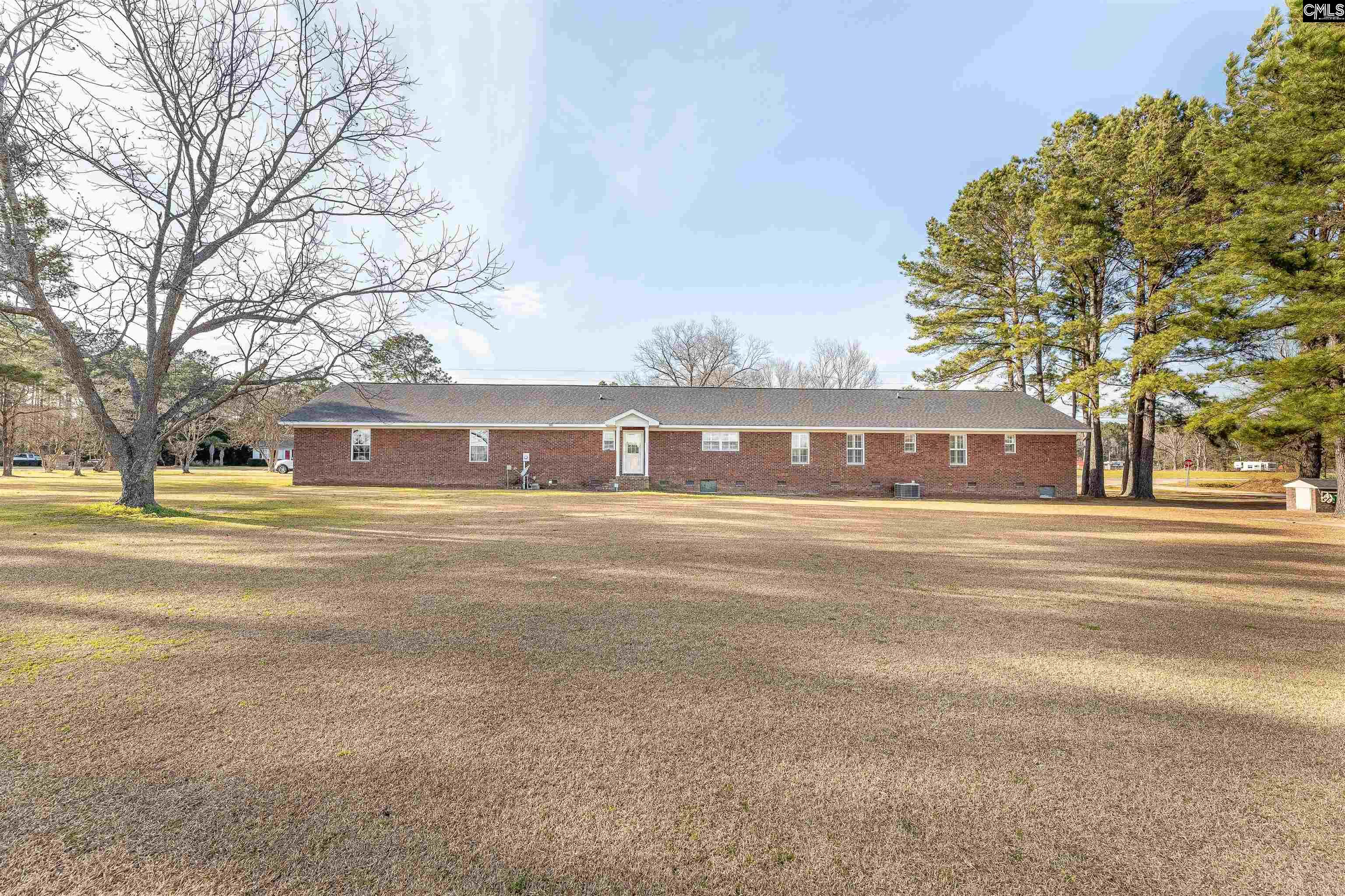 993 Pickett Level Road Elloree, SC 29047