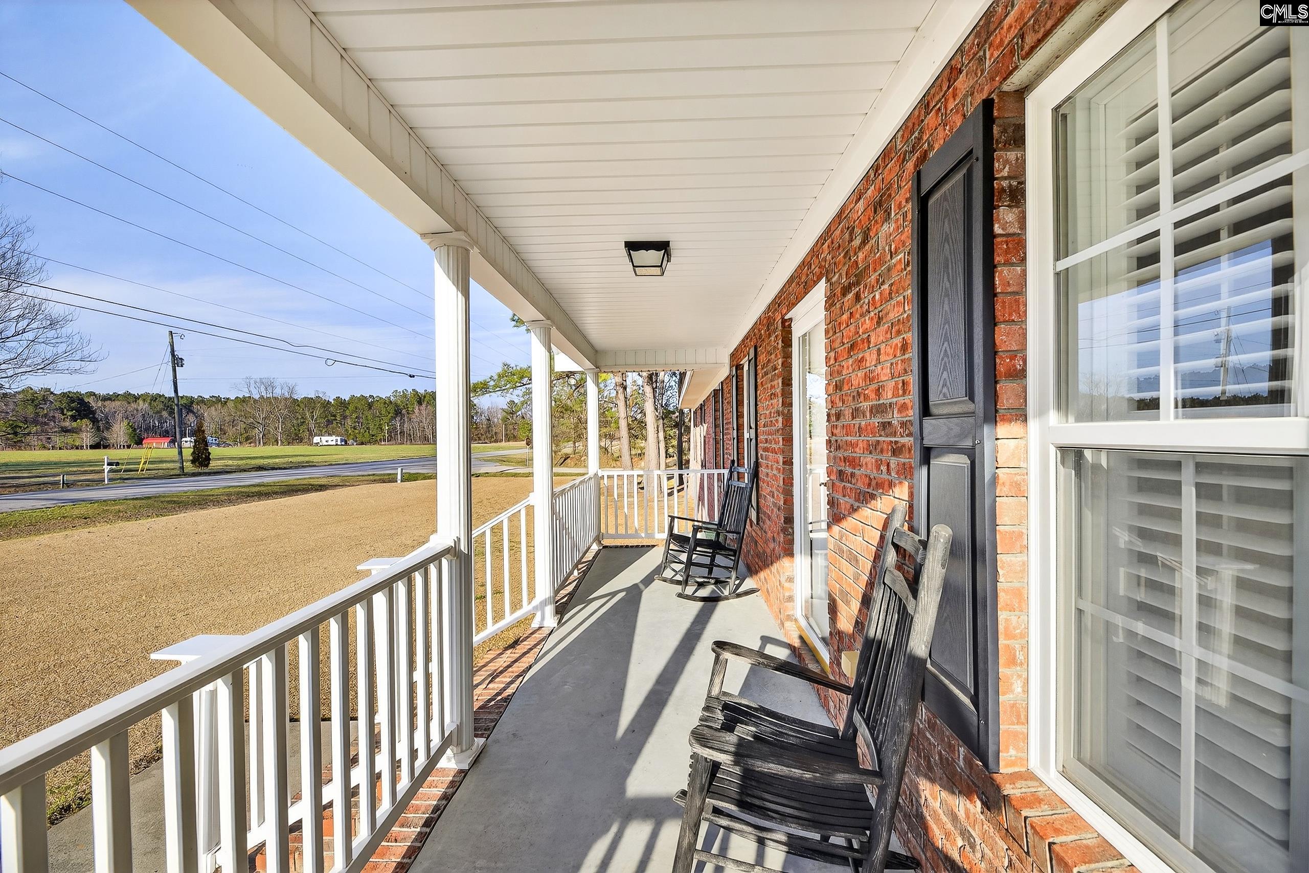 993 Pickett Level Road Elloree, SC 29047