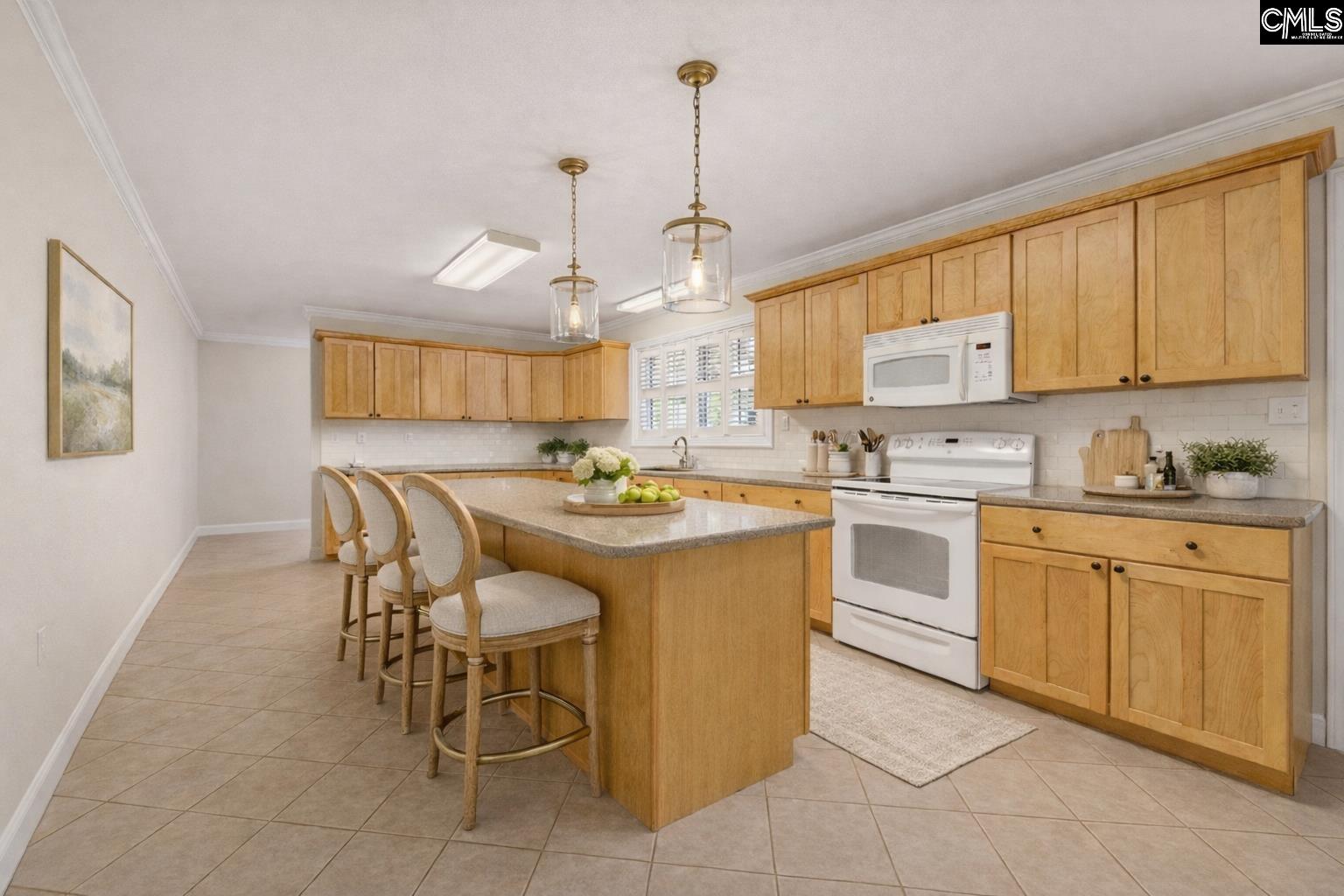 993 Pickett Level Road Elloree, SC 29047