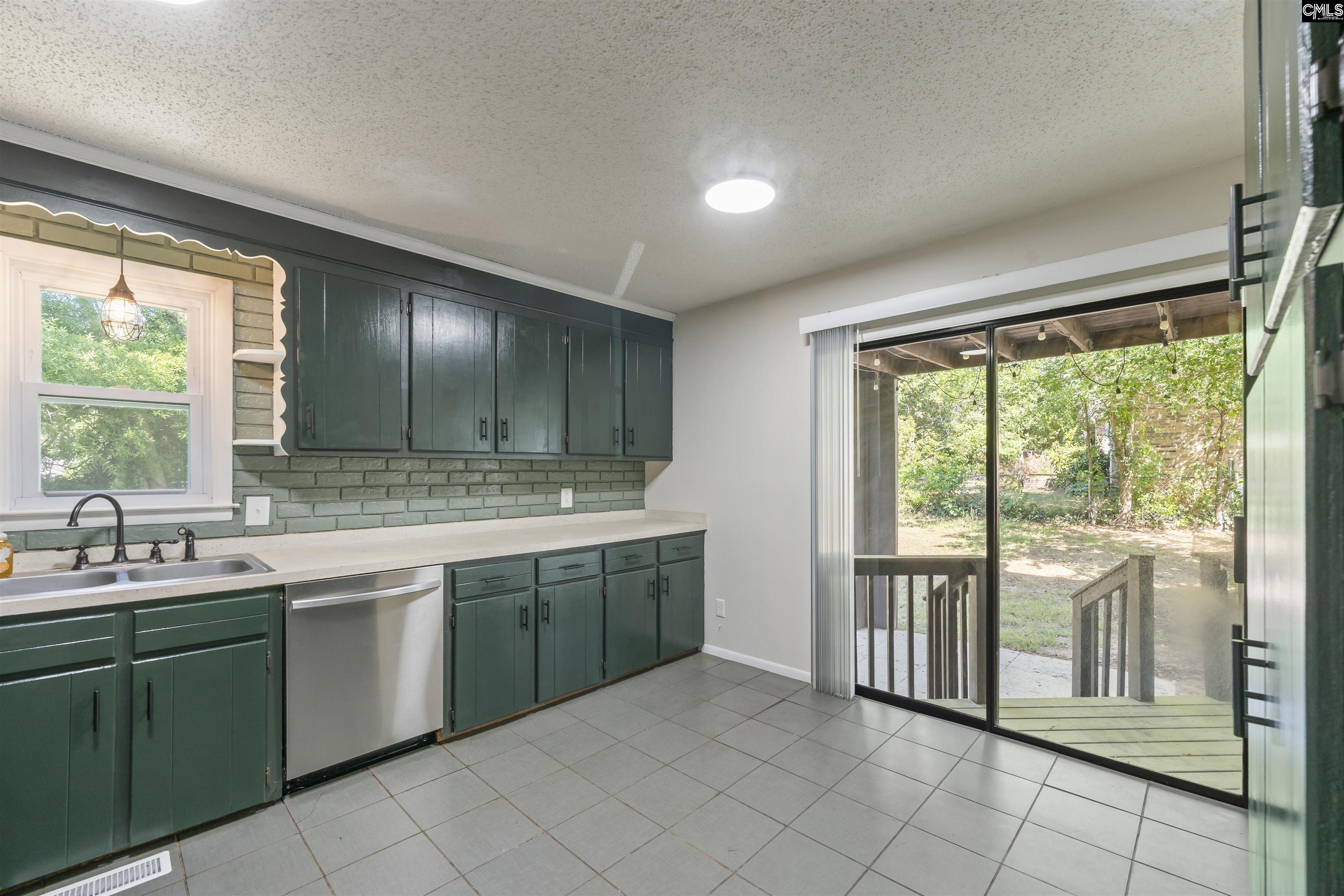 1420 S Woodstream Road Columbia, SC 29212