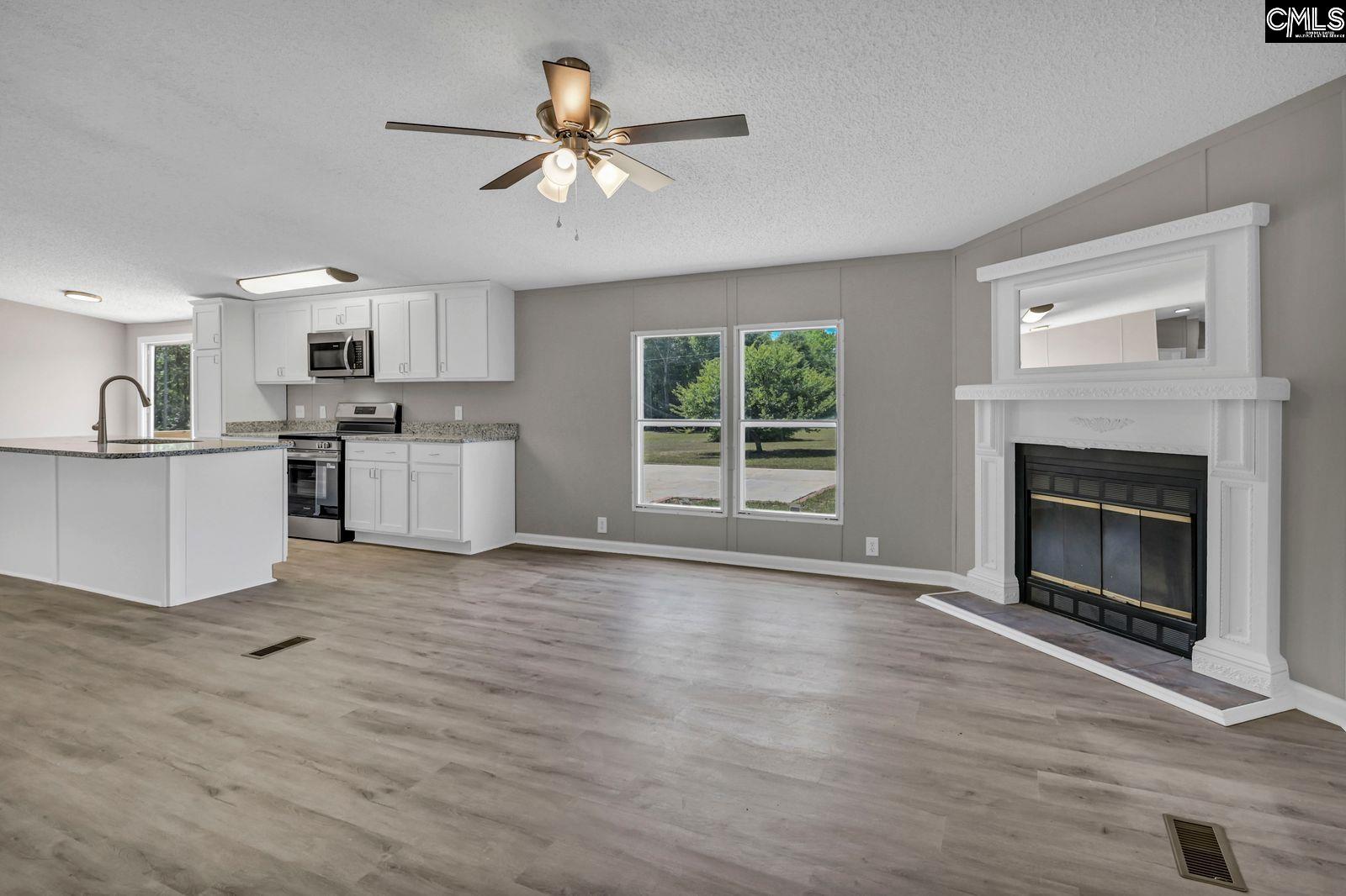133 House Road Eastover, SC 29044