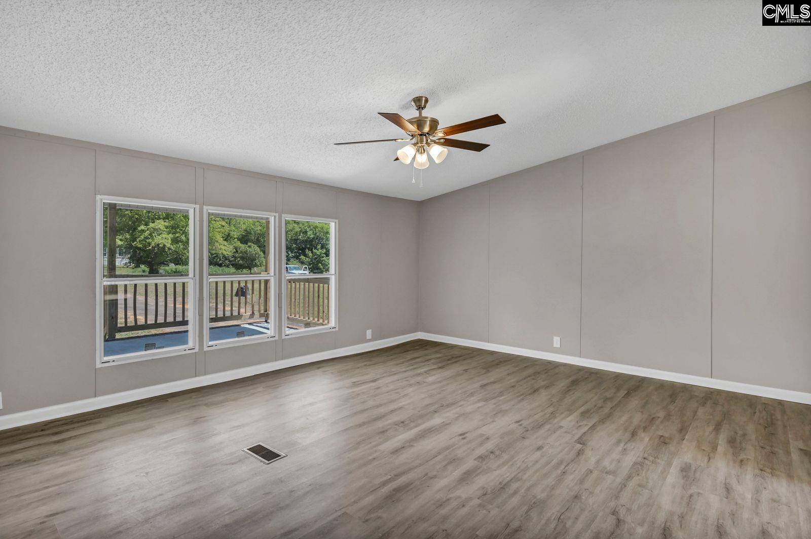133 House Road Eastover, SC 29044