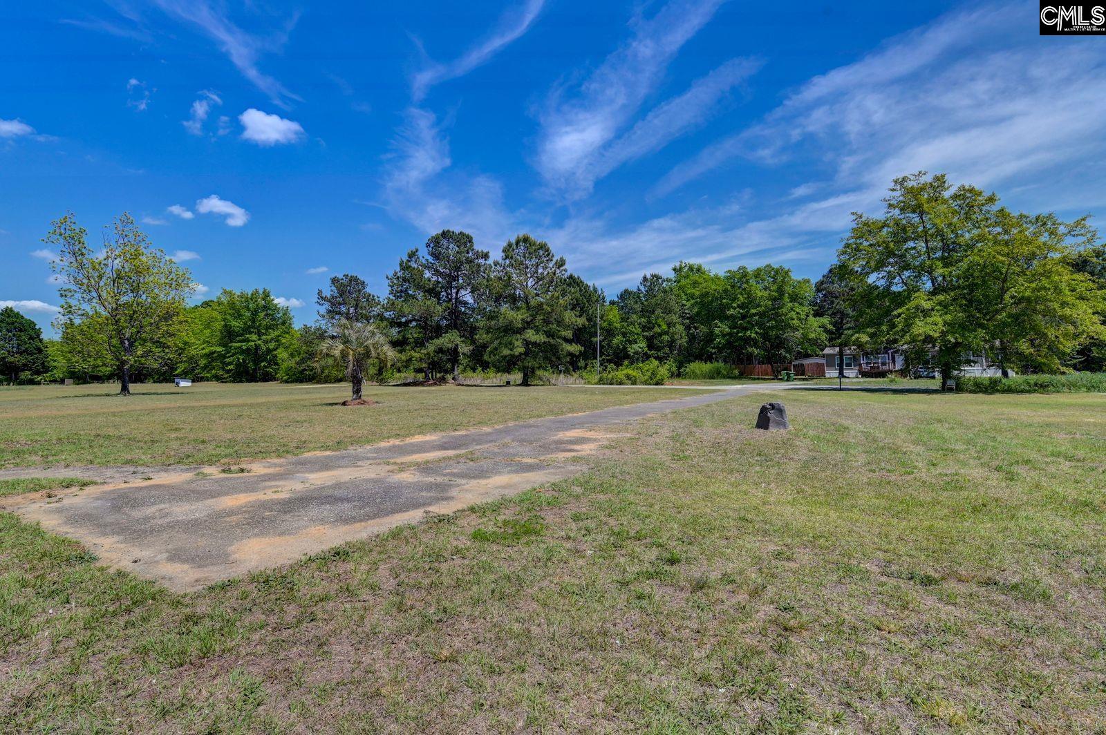 133 House Road Eastover, SC 29044