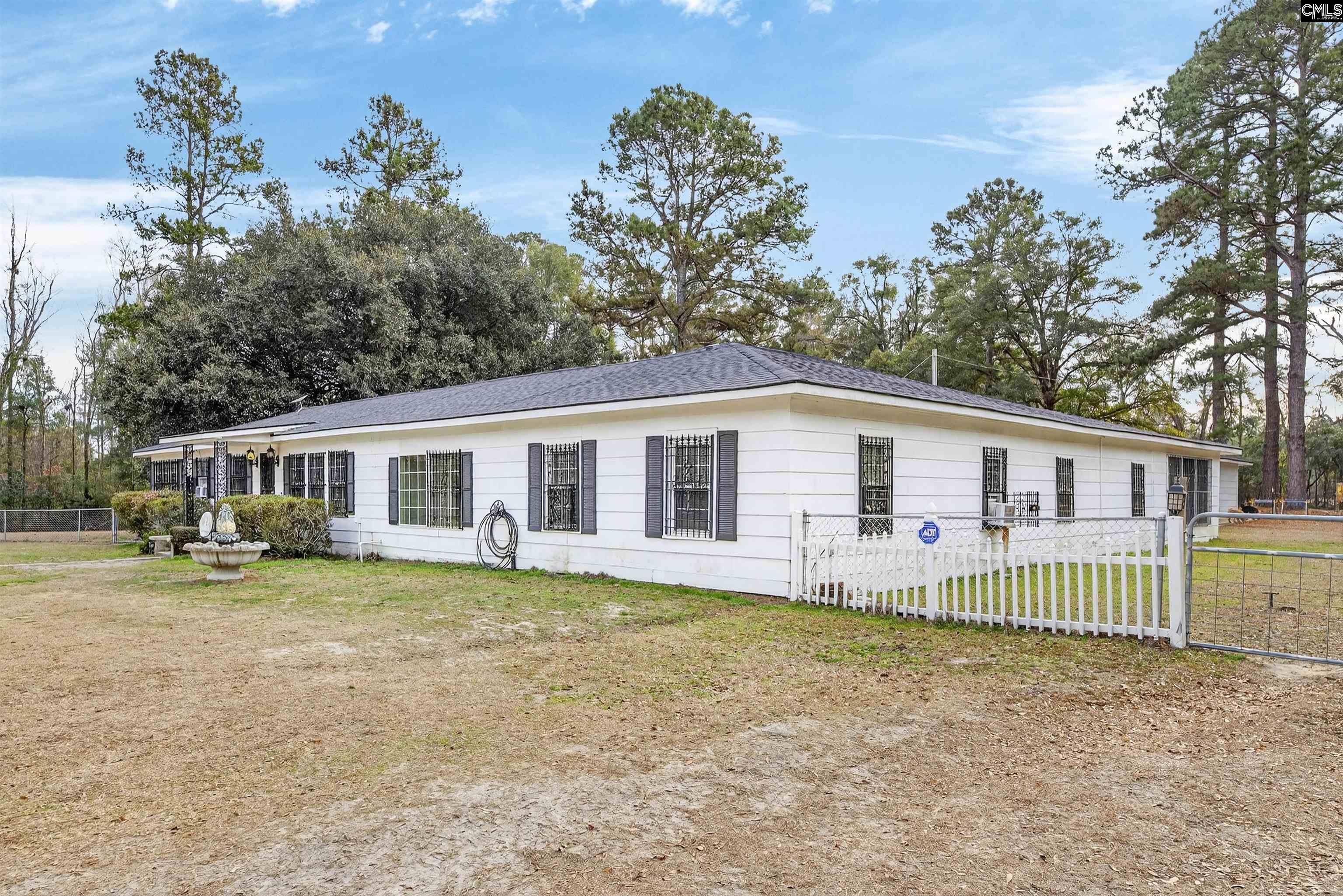 5307 Edisto River Road Branchville, SC 29432