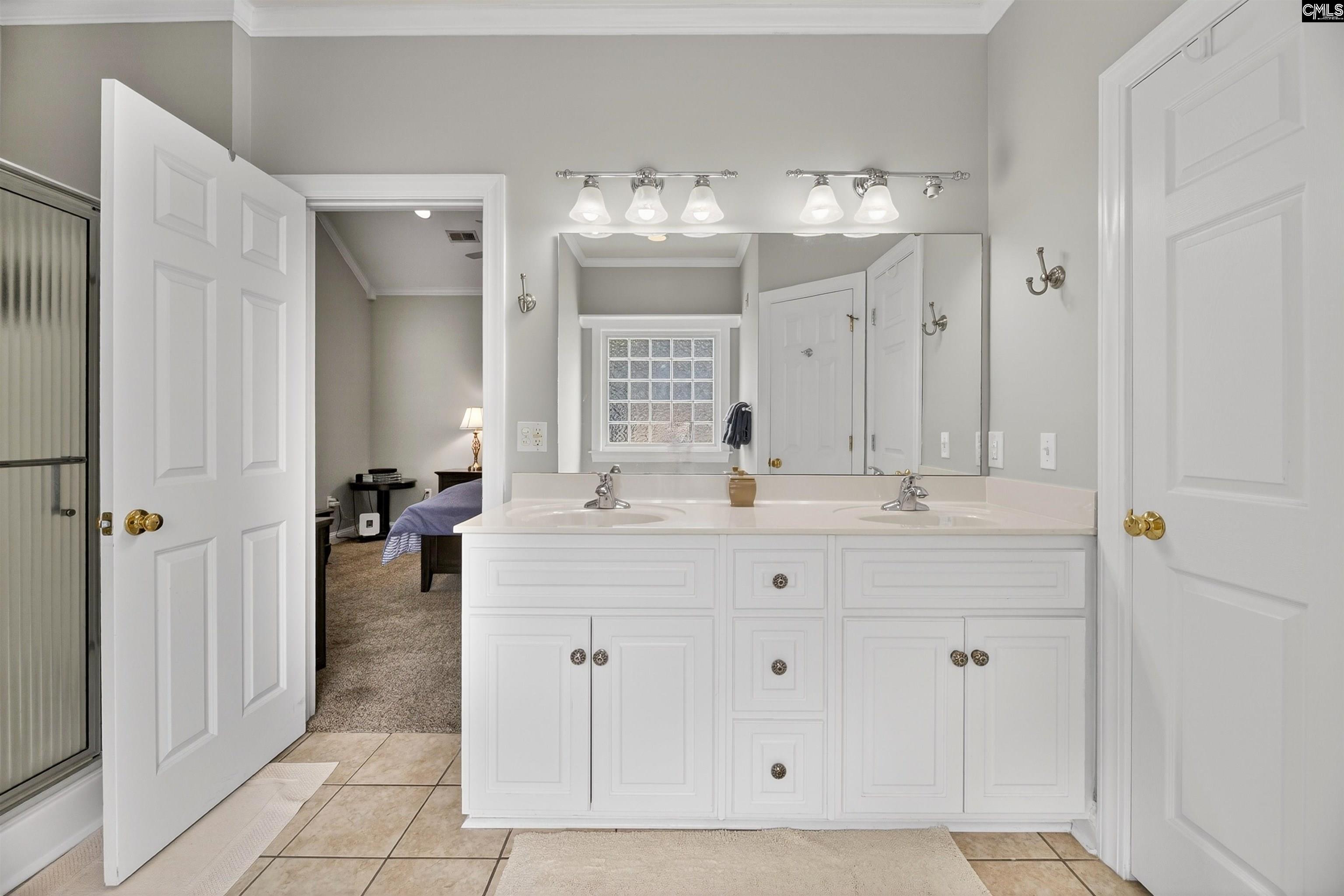 170 Crescent Oaks Court Orangeburg, SC 29115