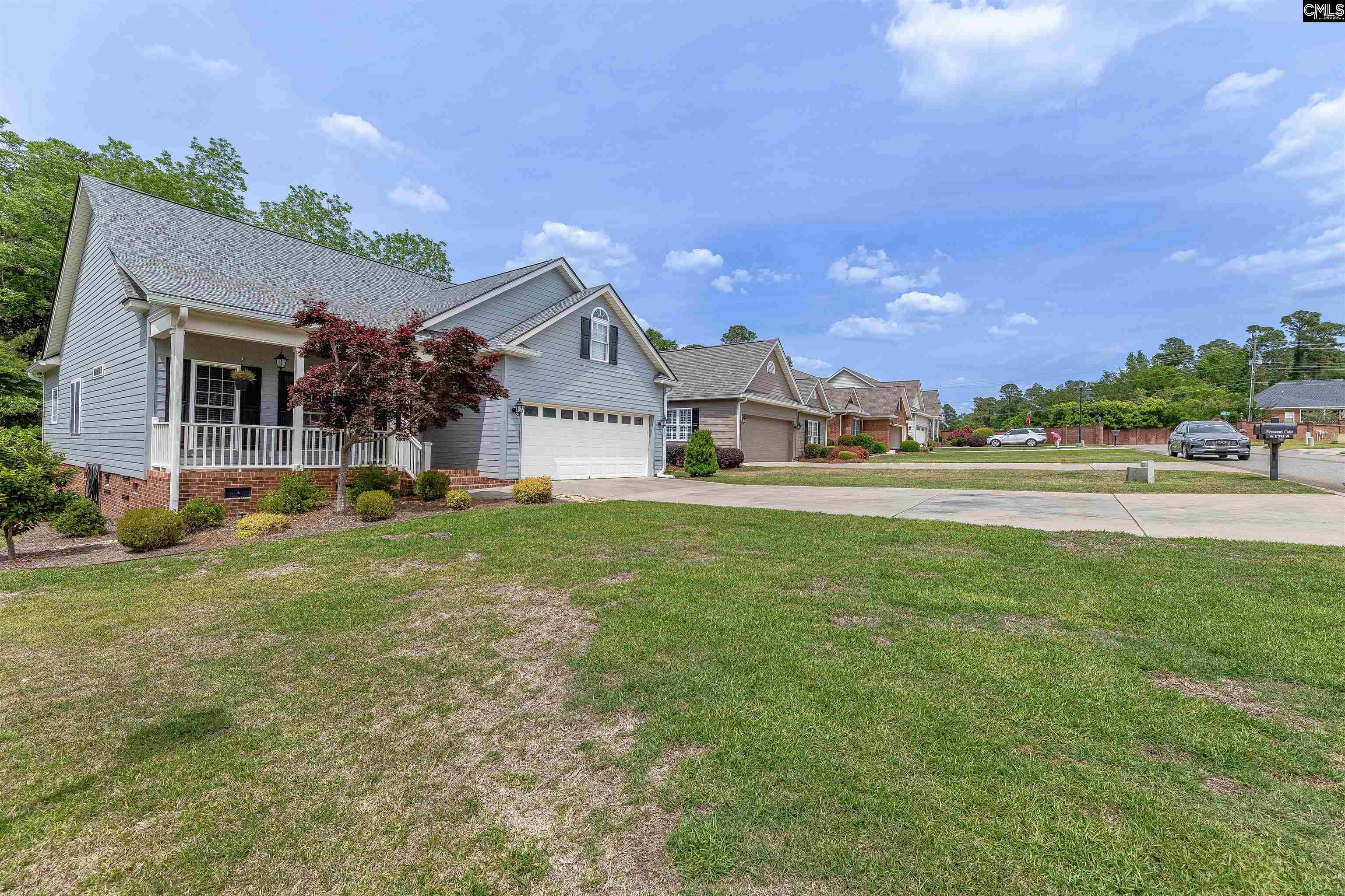 170 Crescent Oaks Court Orangeburg, SC 29115