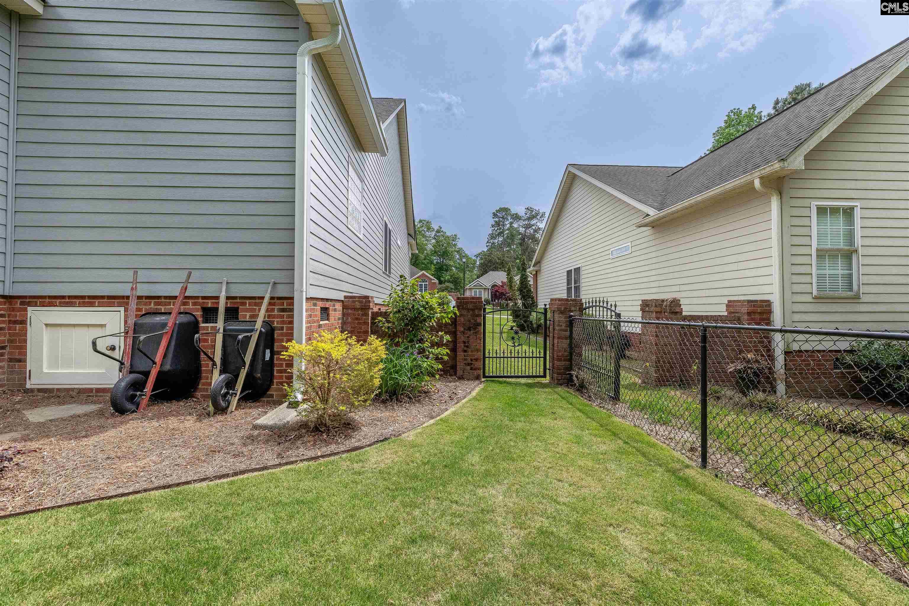170 Crescent Oaks Court Orangeburg, SC 29115