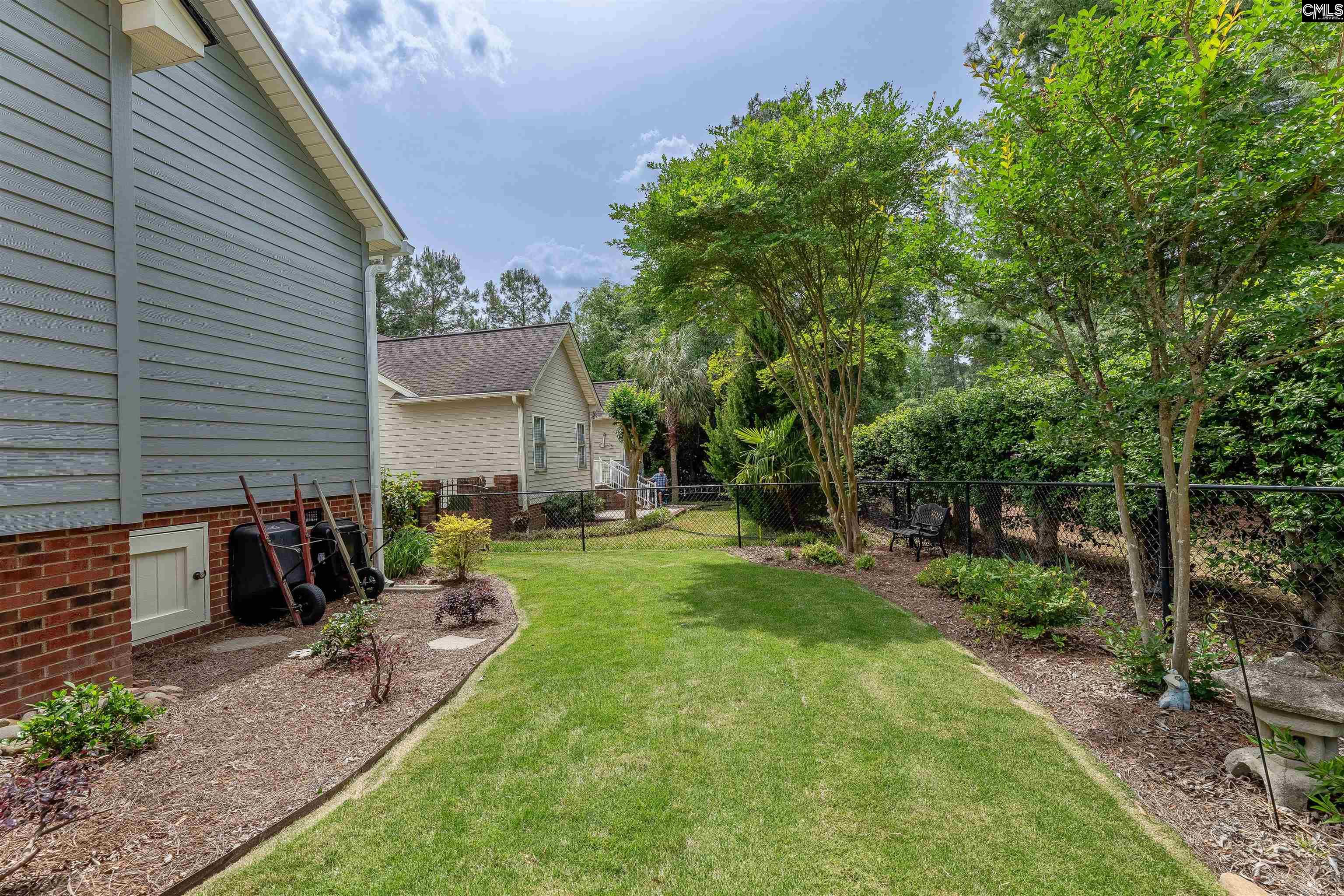 170 Crescent Oaks Court Orangeburg, SC 29115