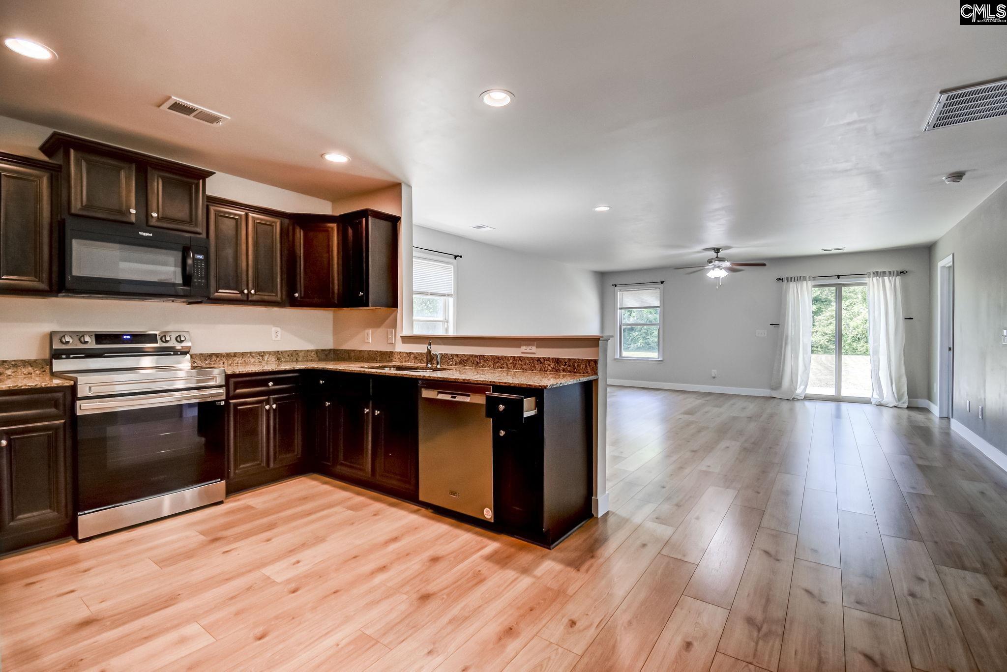 325 Harvester Loop Hopkins, SC 29061