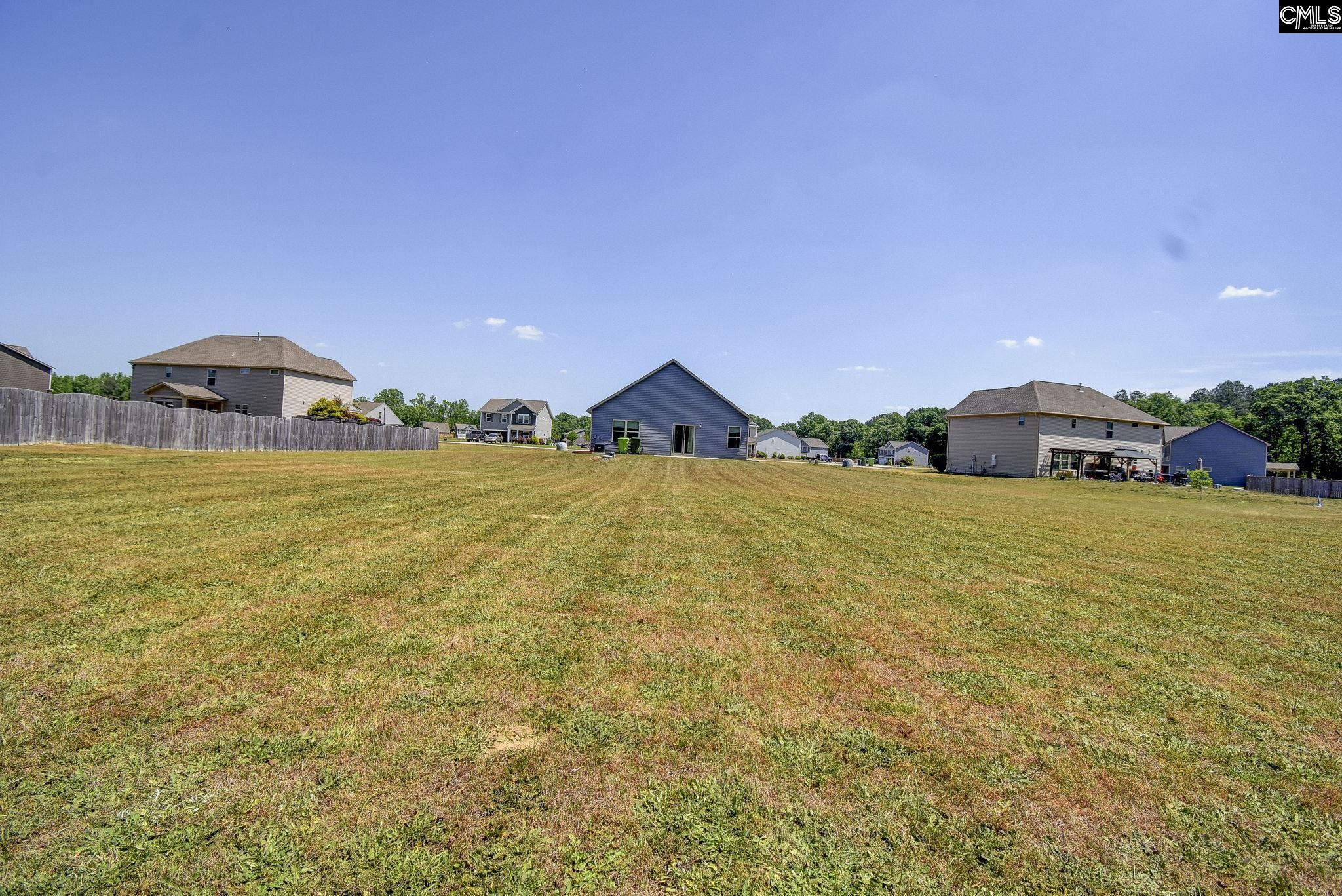 325 Harvester Loop Hopkins, SC 29061
