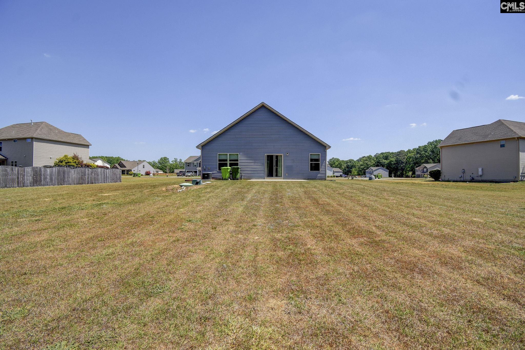 325 Harvester Loop Hopkins, SC 29061