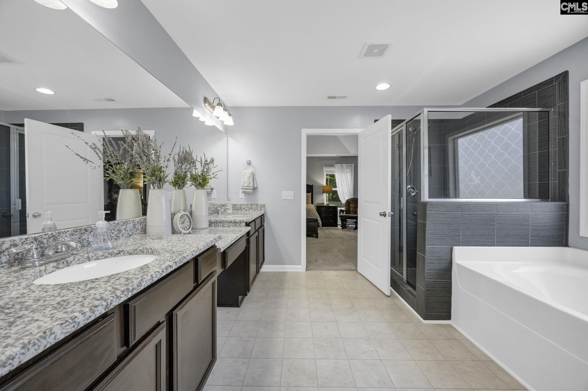21 Leatherwood Drive Lugoff, SC 29078