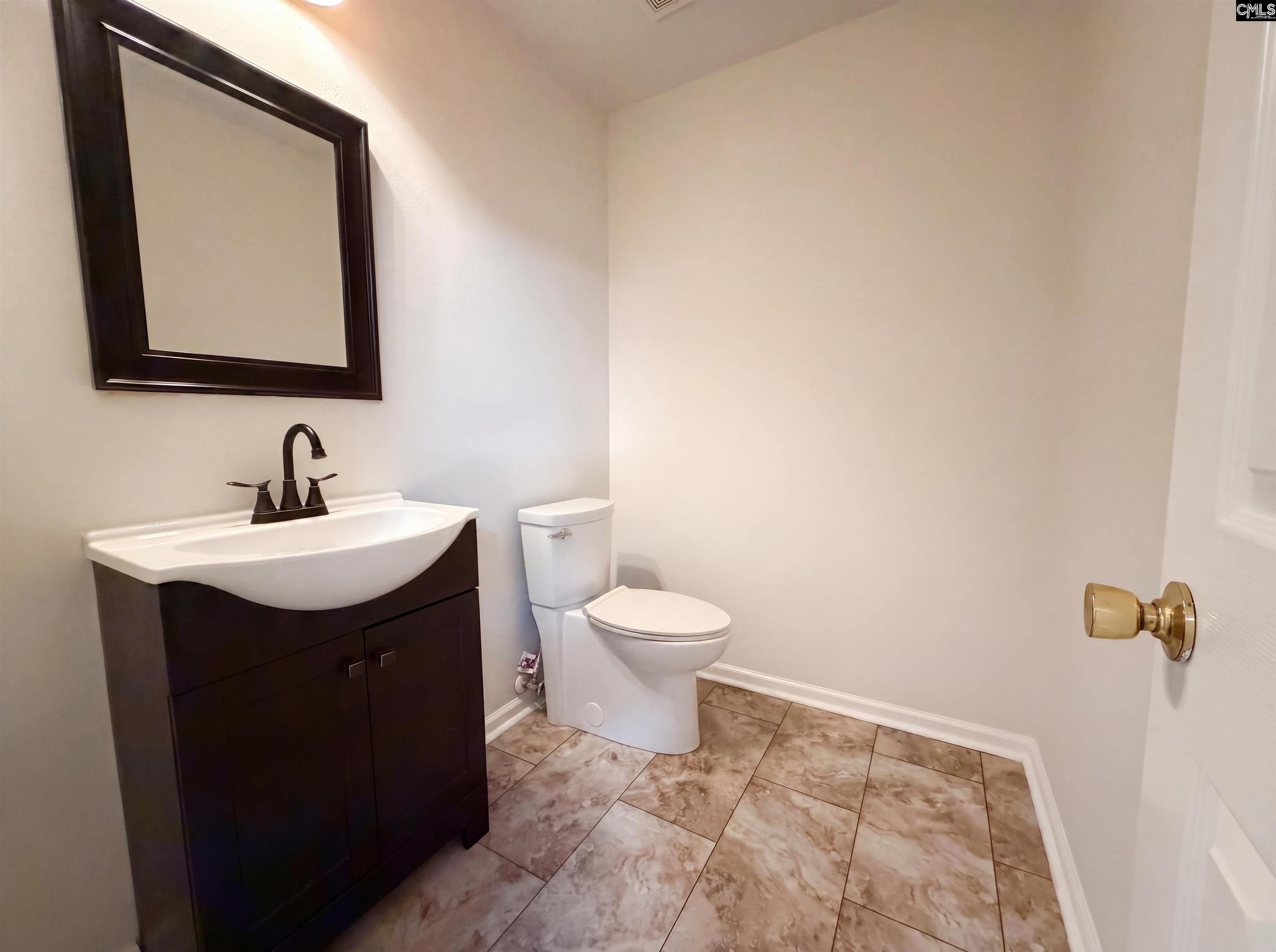 5 Hempstead Place Columbia, SC 29229
