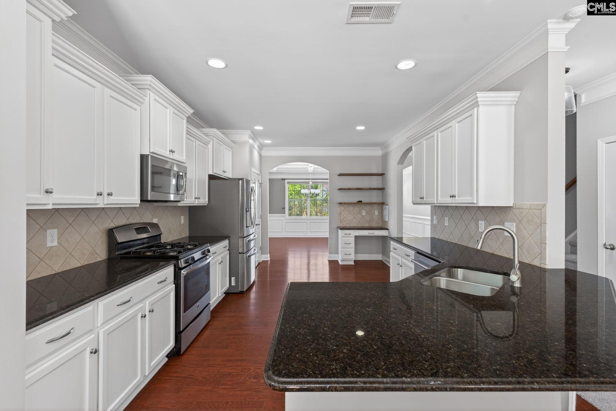 405 Eagle Claw Ct Chapin, SC 29036