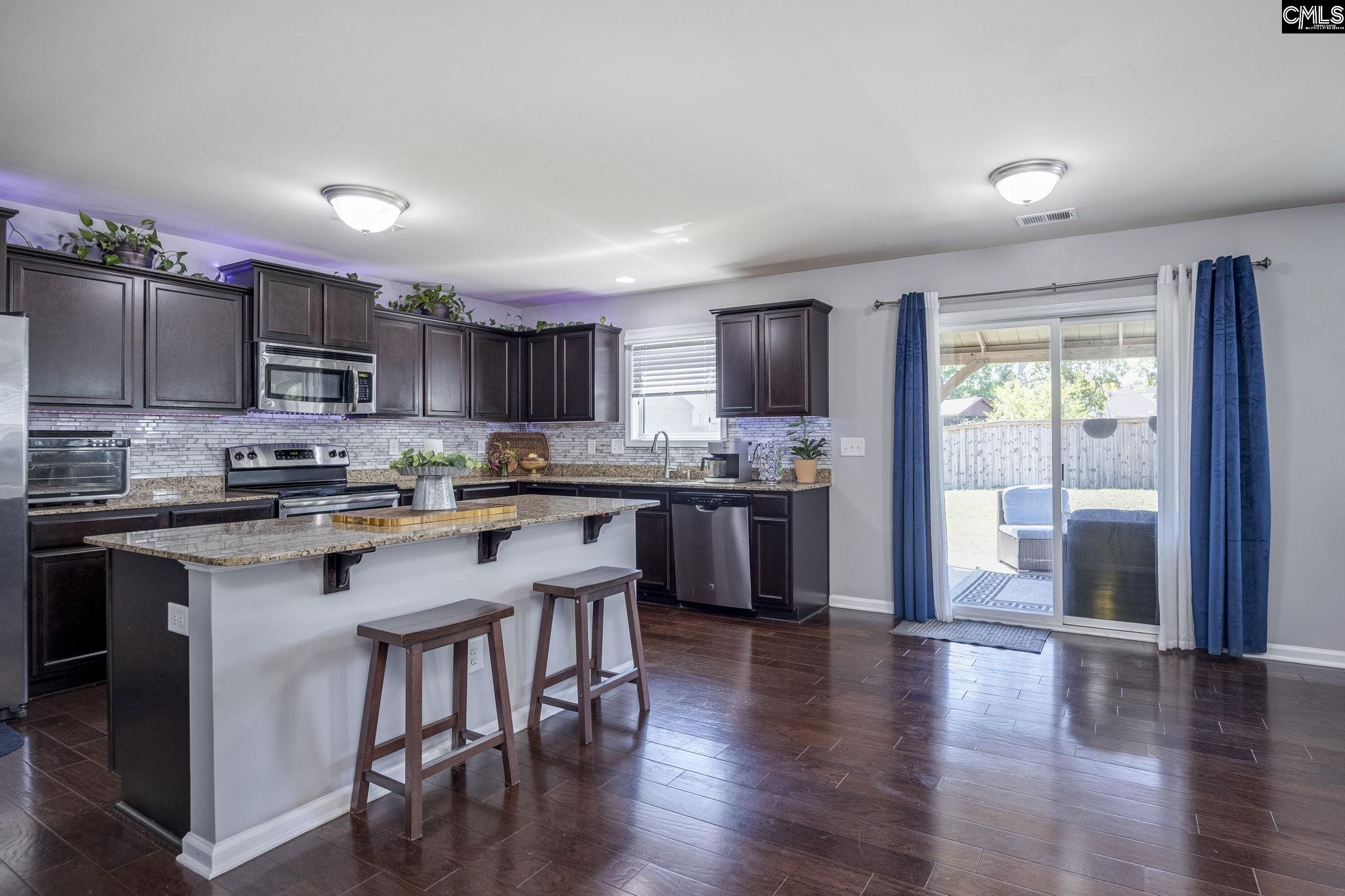 127 Castlefield Drive Lexington, SC 29073