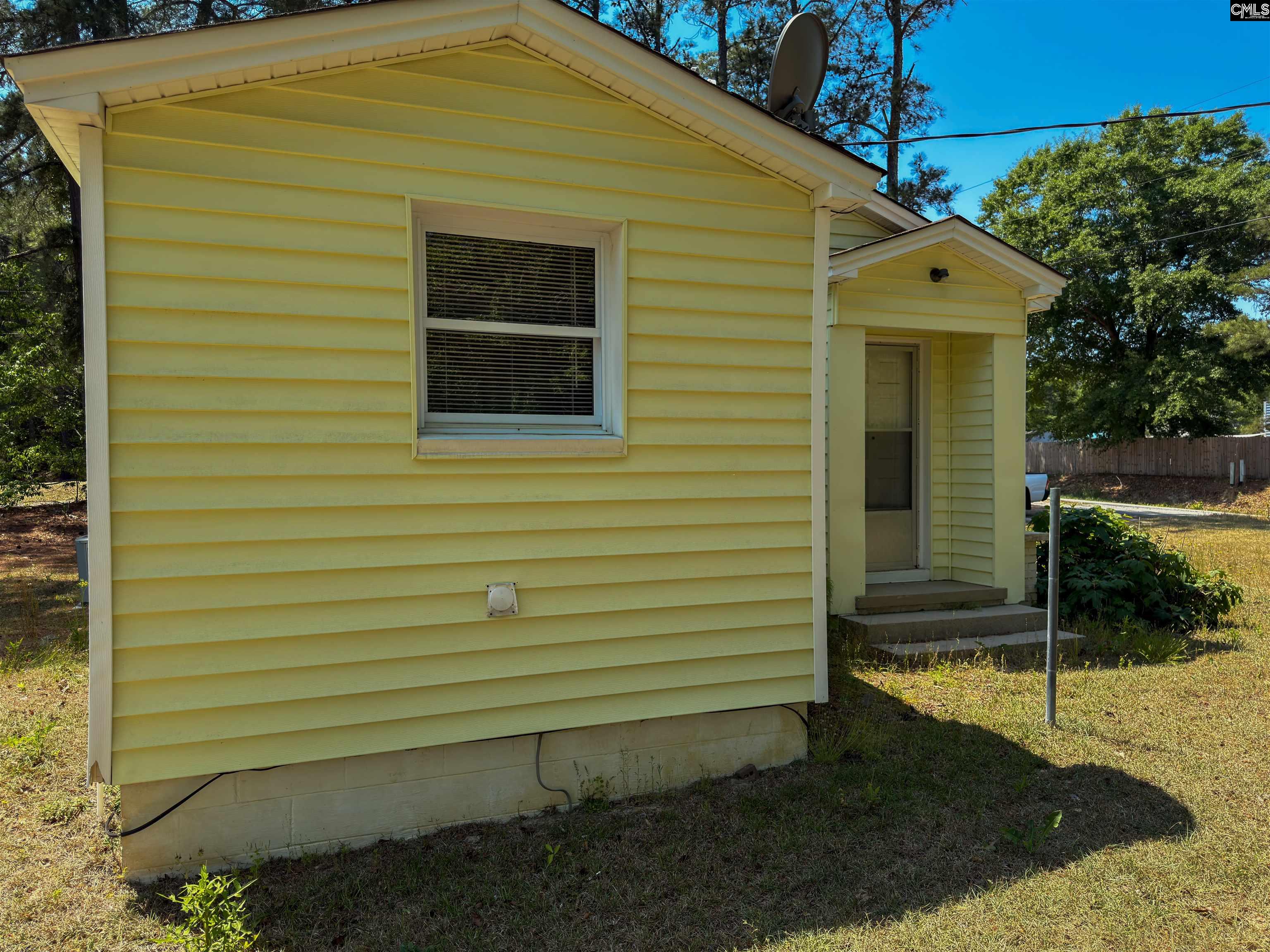 933 Rawl Road Lexington, SC 29072