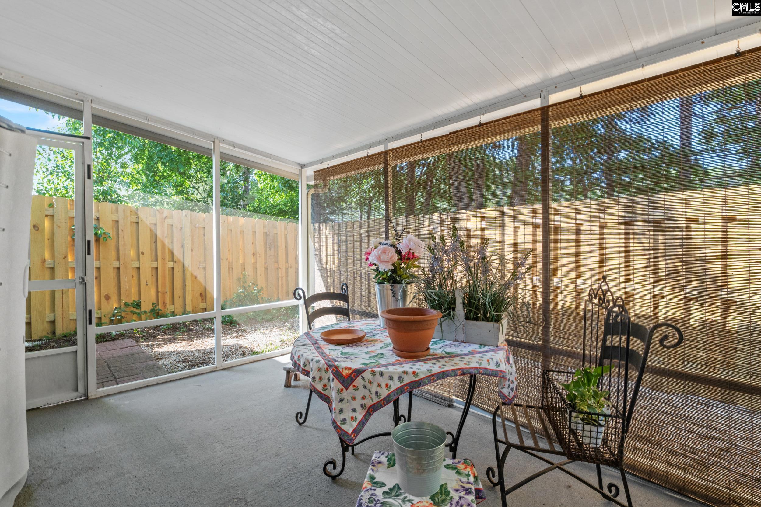 130 Thorn Tree Lane Columbia, SC 29212