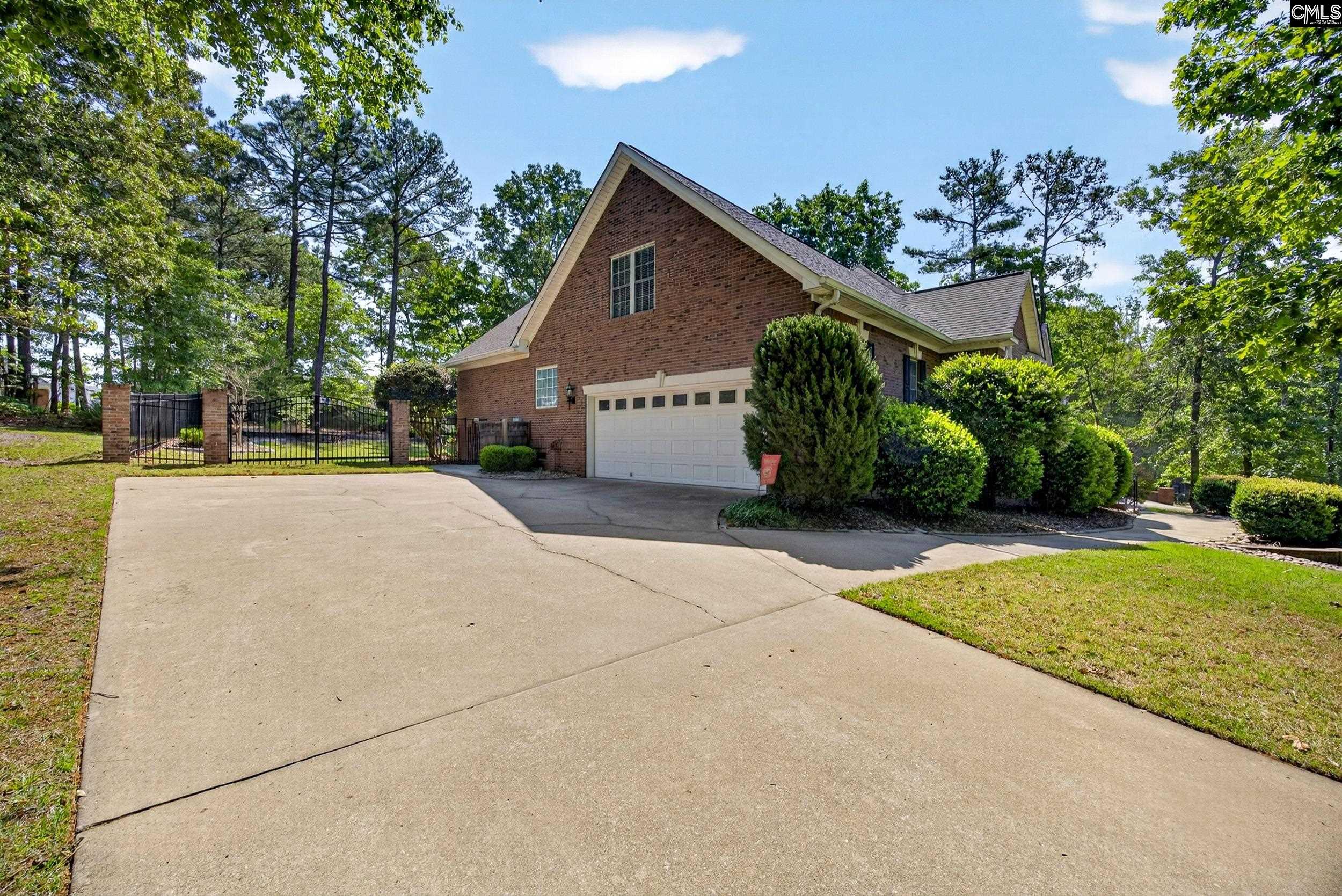 209 Winding Oak Way Blythewood, SC 29016