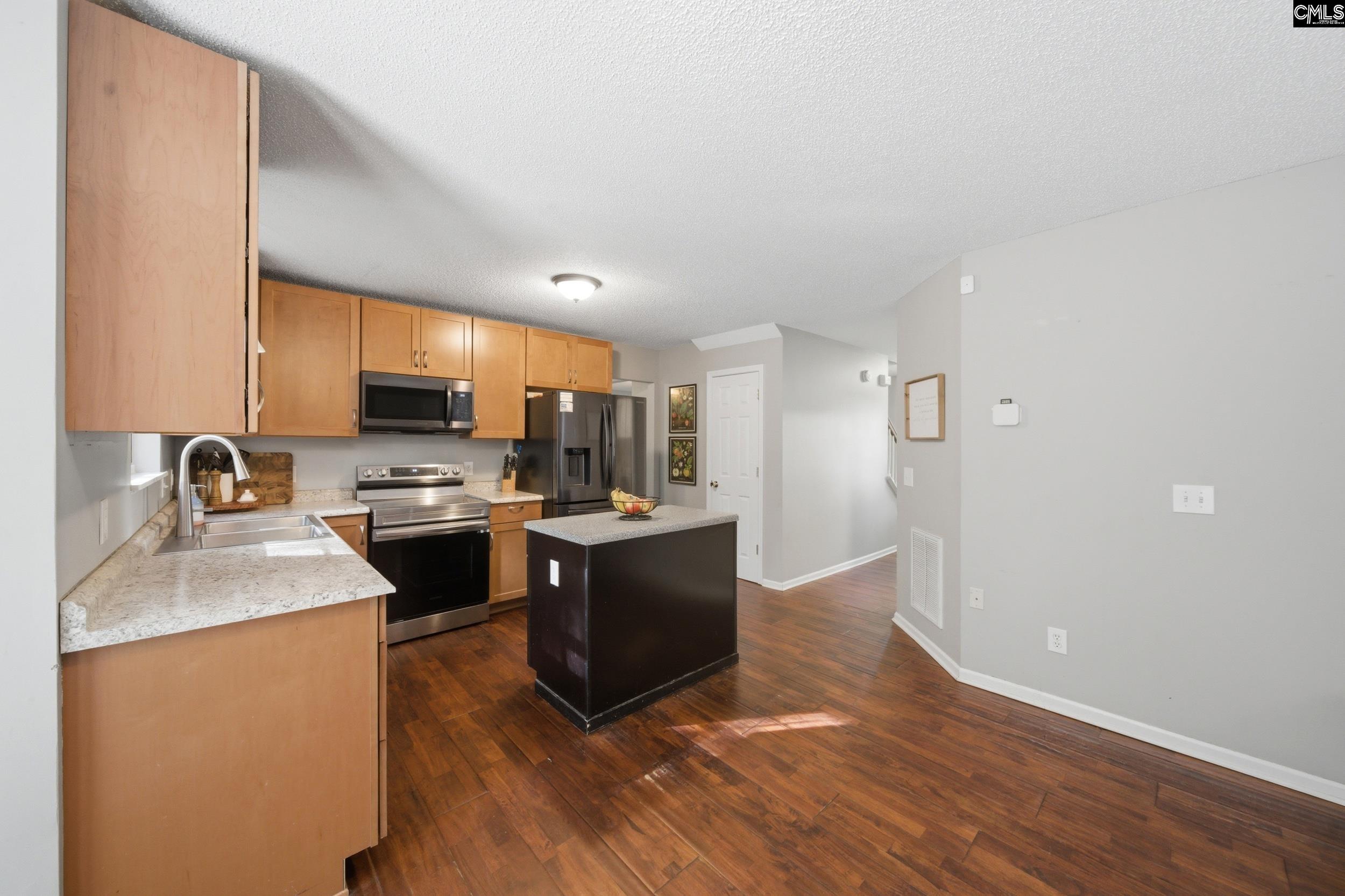 16 Stoney Pointe Drive Chapin, SC 29036