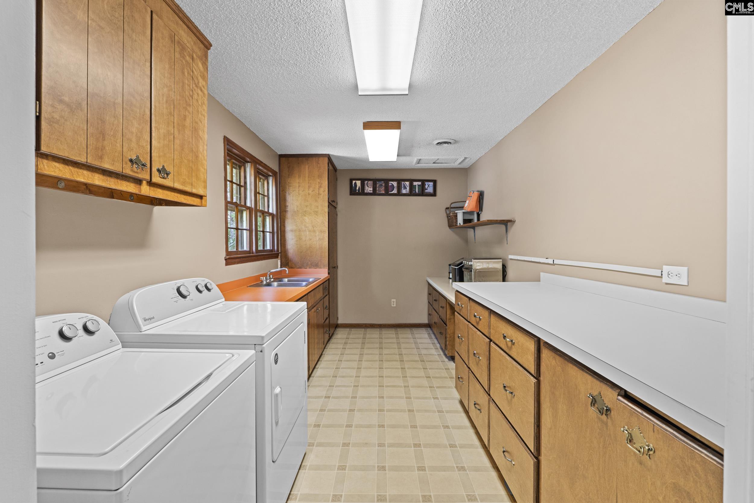 414 Wood Willow Point Chapin, SC 29036-9585