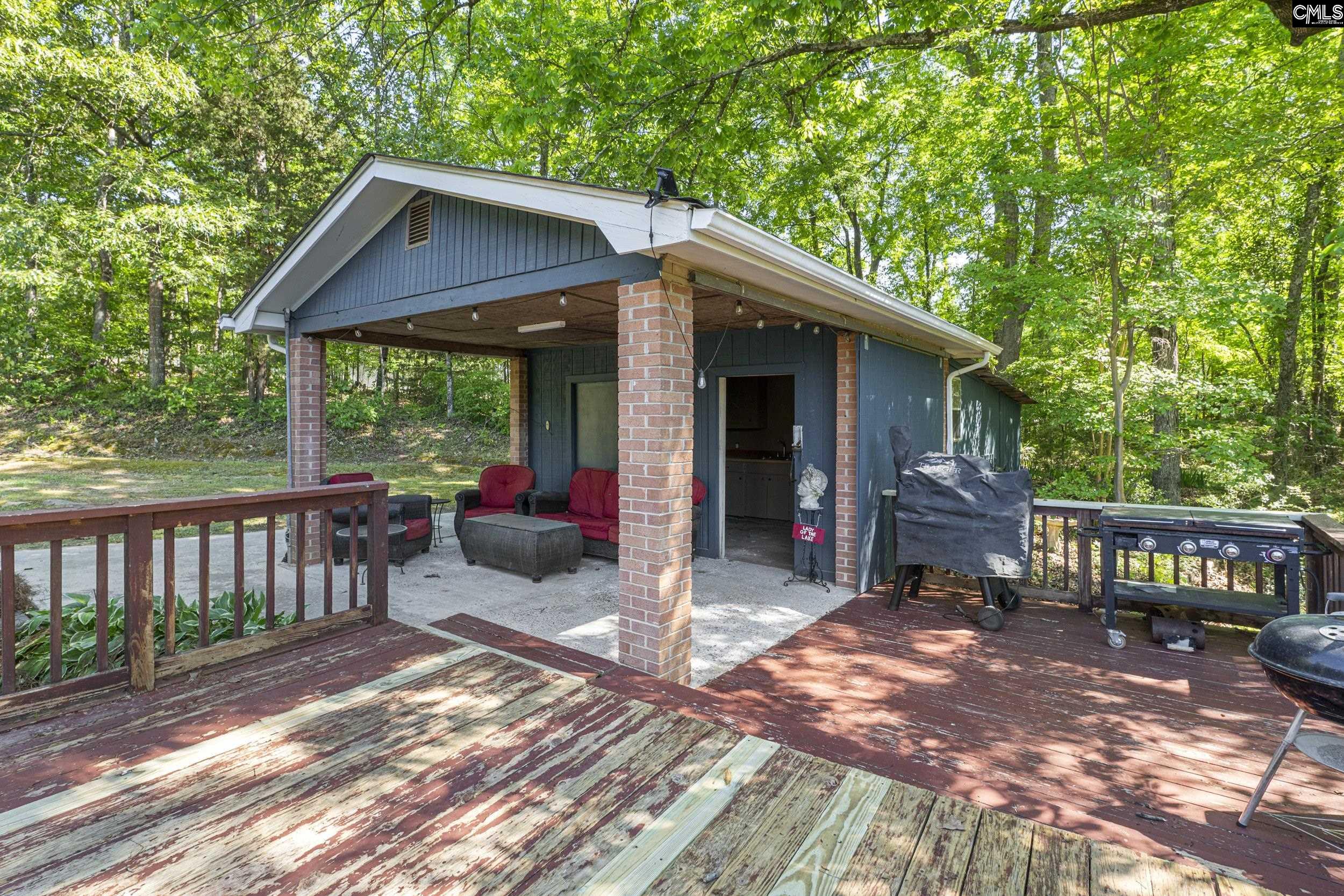414 Wood Willow Point Chapin, SC 29036-9585