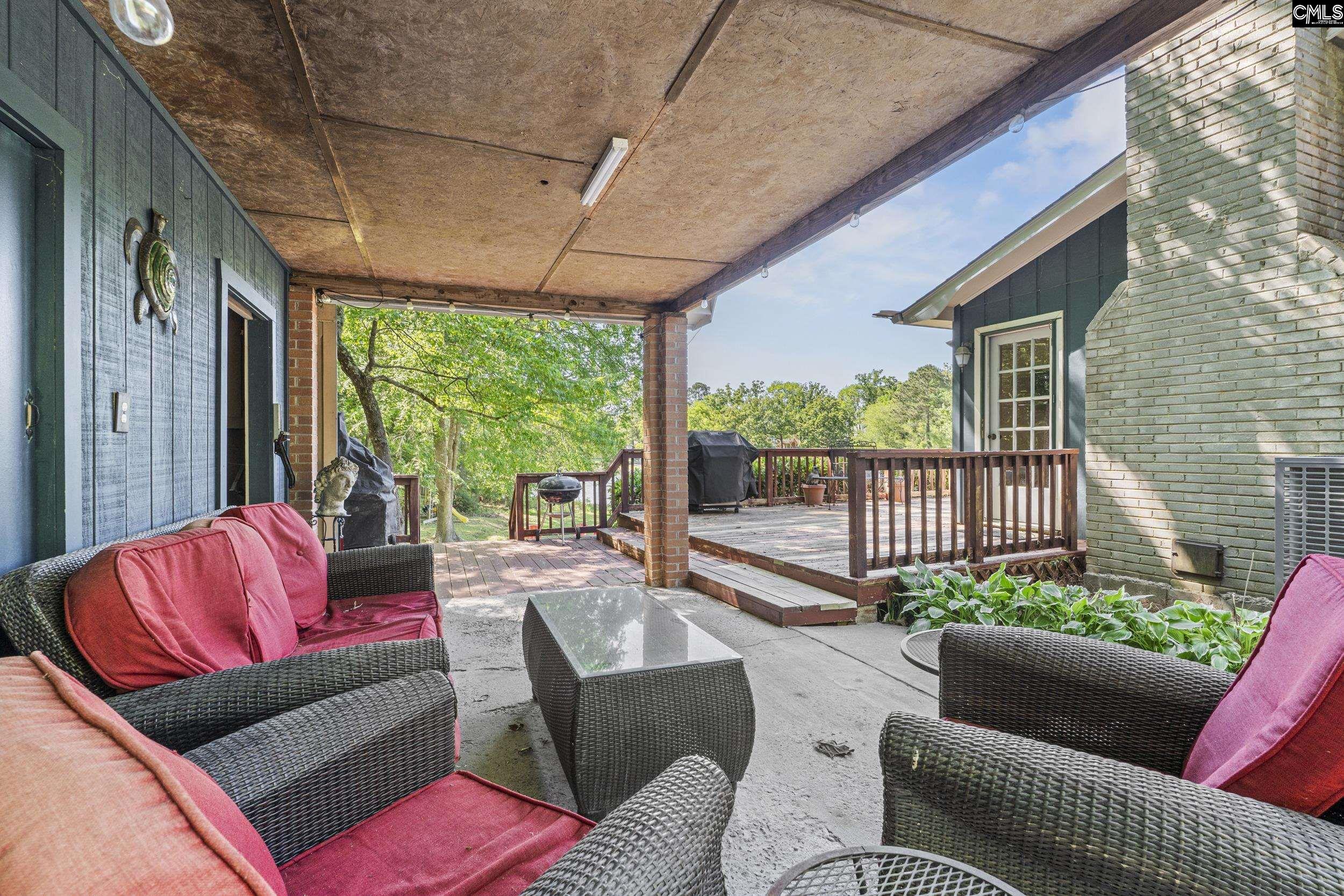 414 Wood Willow Point Chapin, SC 29036-9585