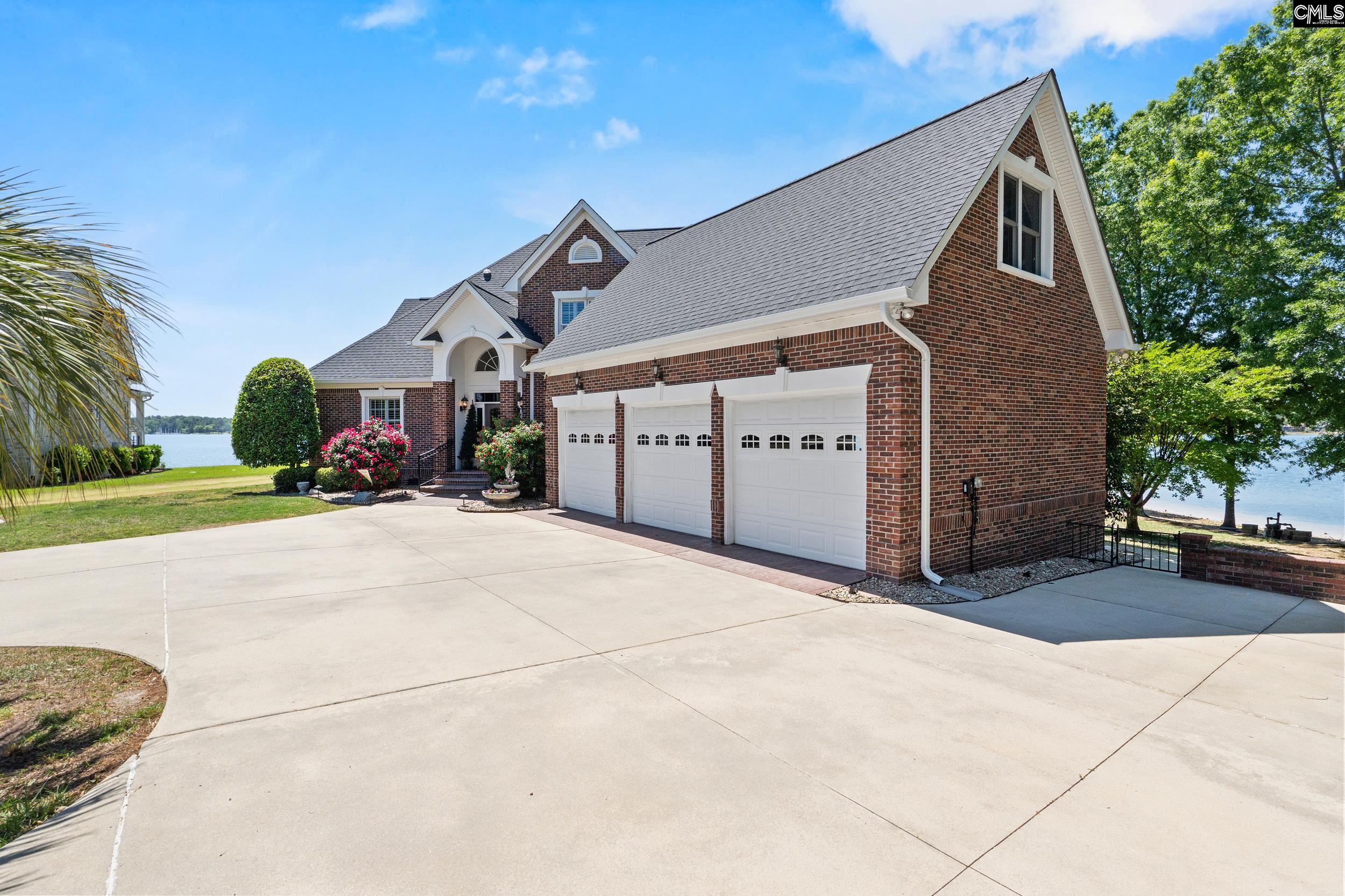 120 Tapp Pointe Chapin, SC 29036