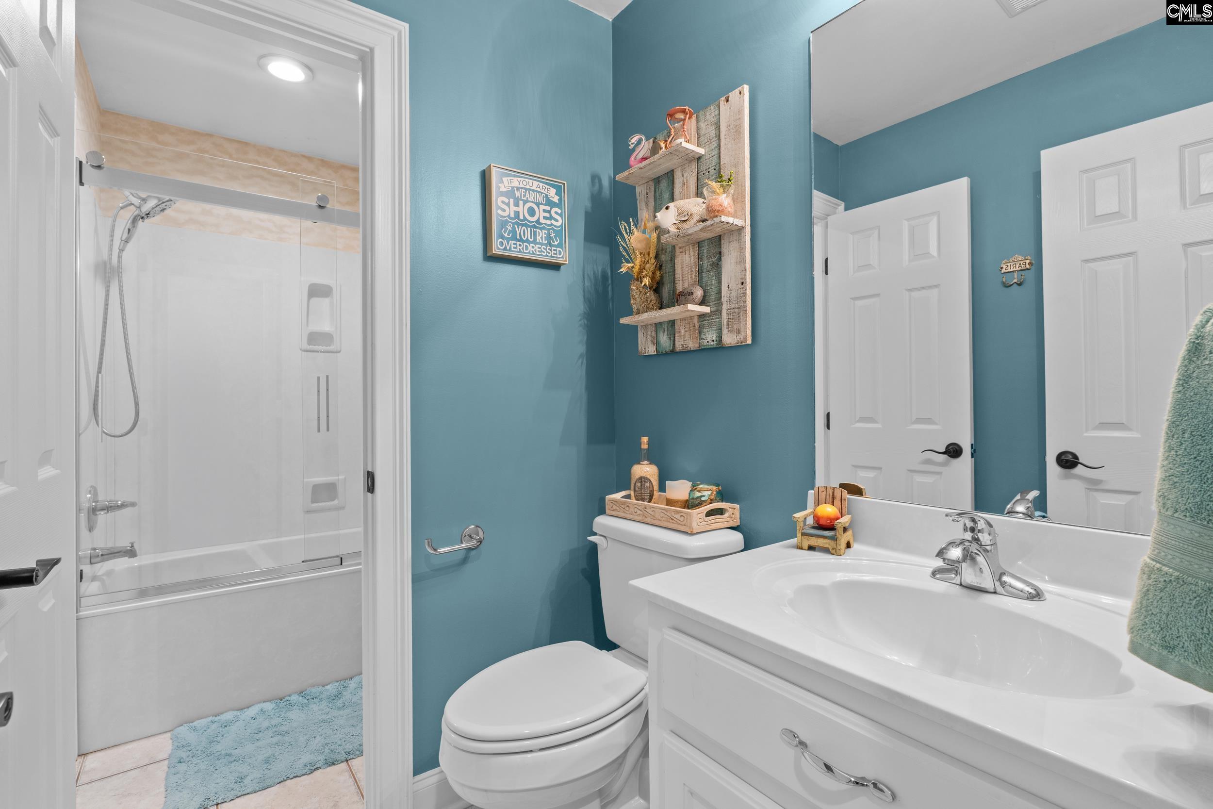 120 Tapp Pointe Chapin, SC 29036