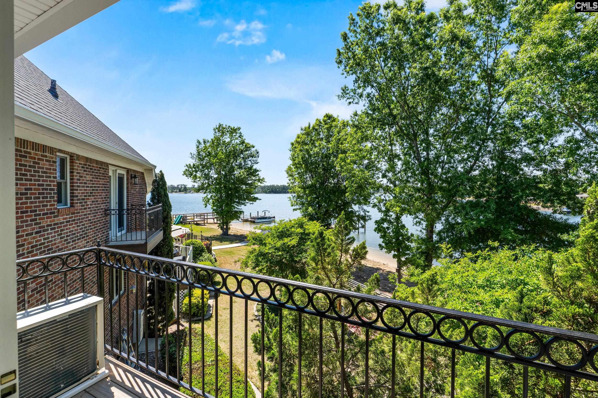 120 Tapp Pointe Chapin, SC 29036