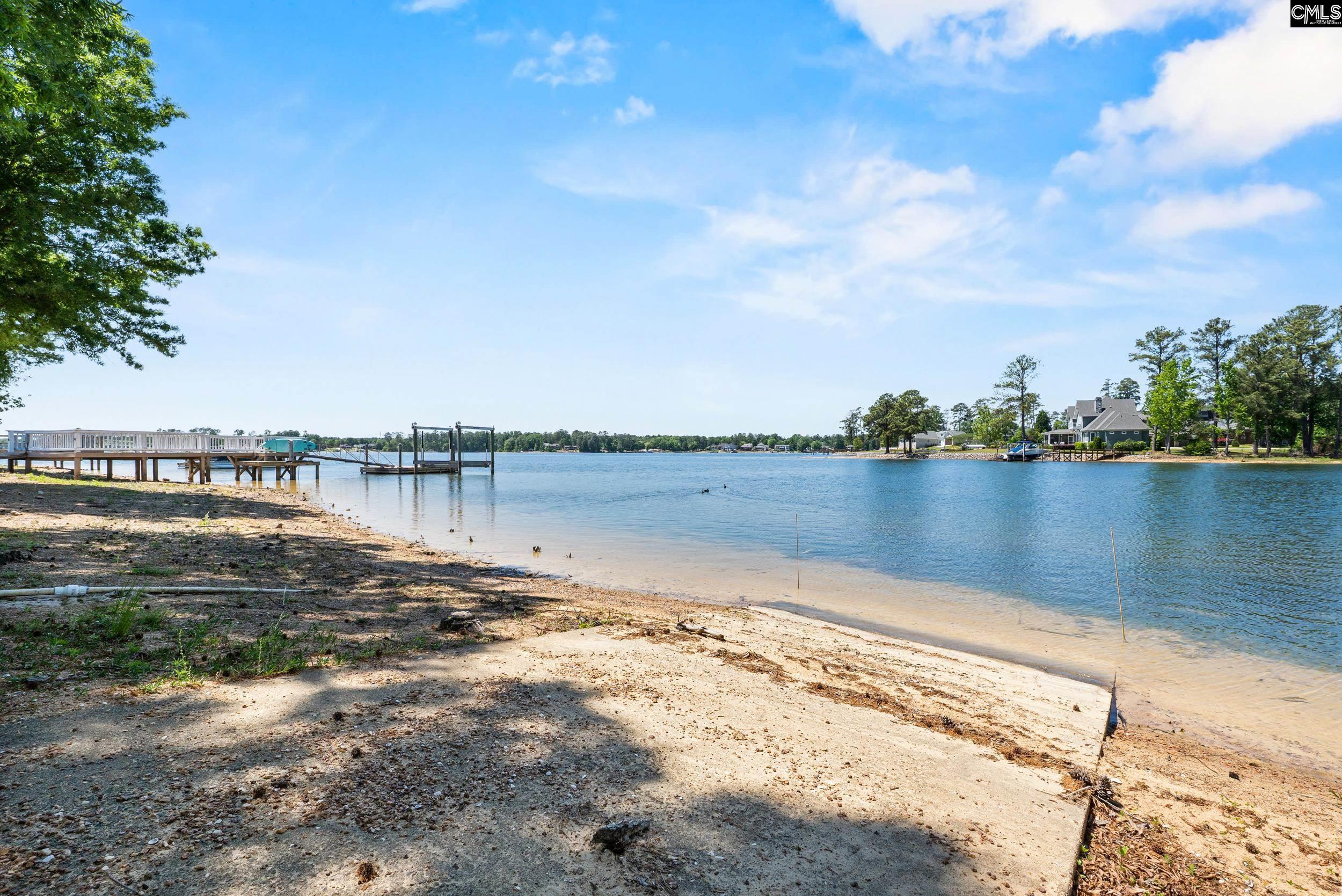 120 Tapp Pointe Chapin, SC 29036