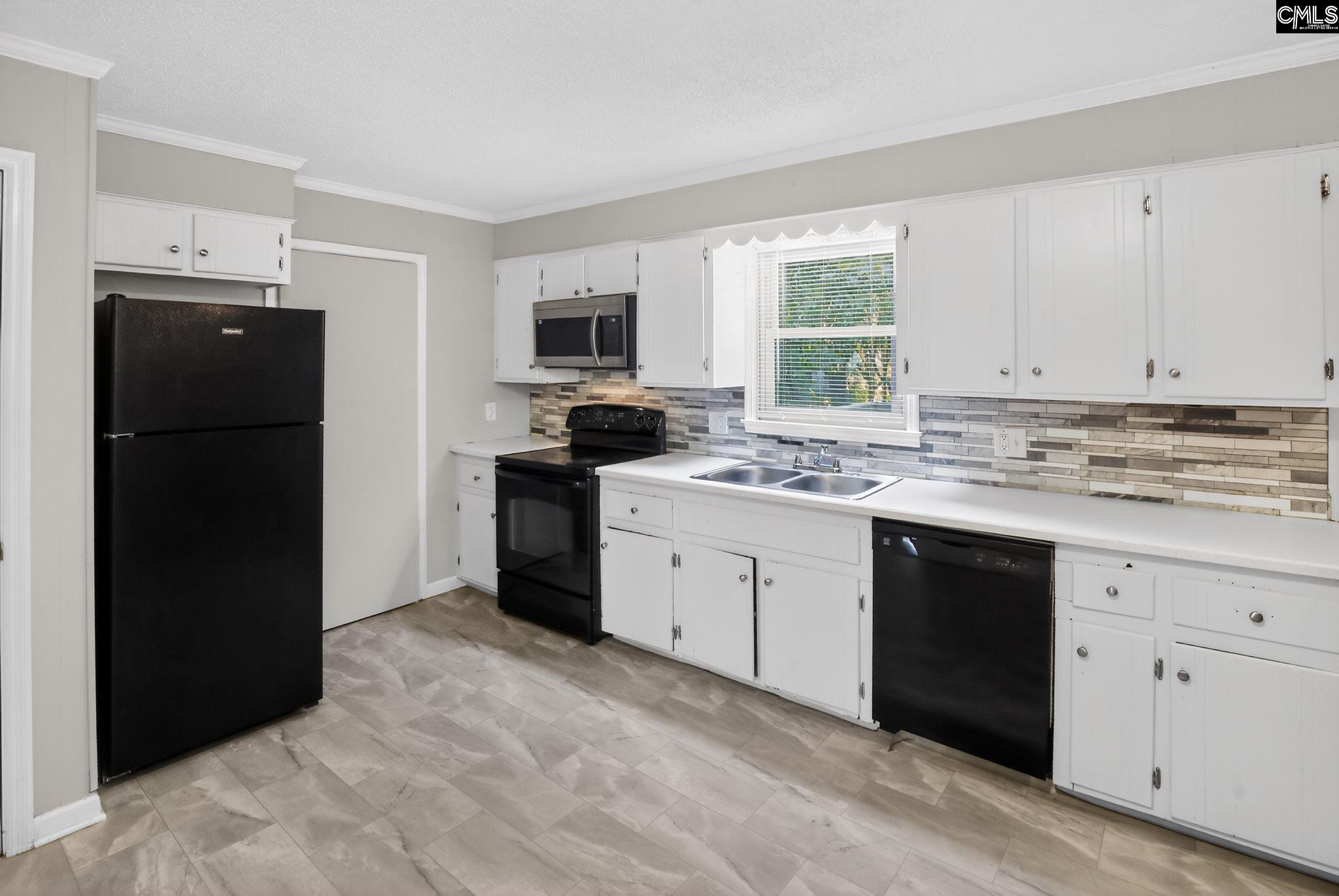 1411 Hemlock Street Cayce, SC 29033