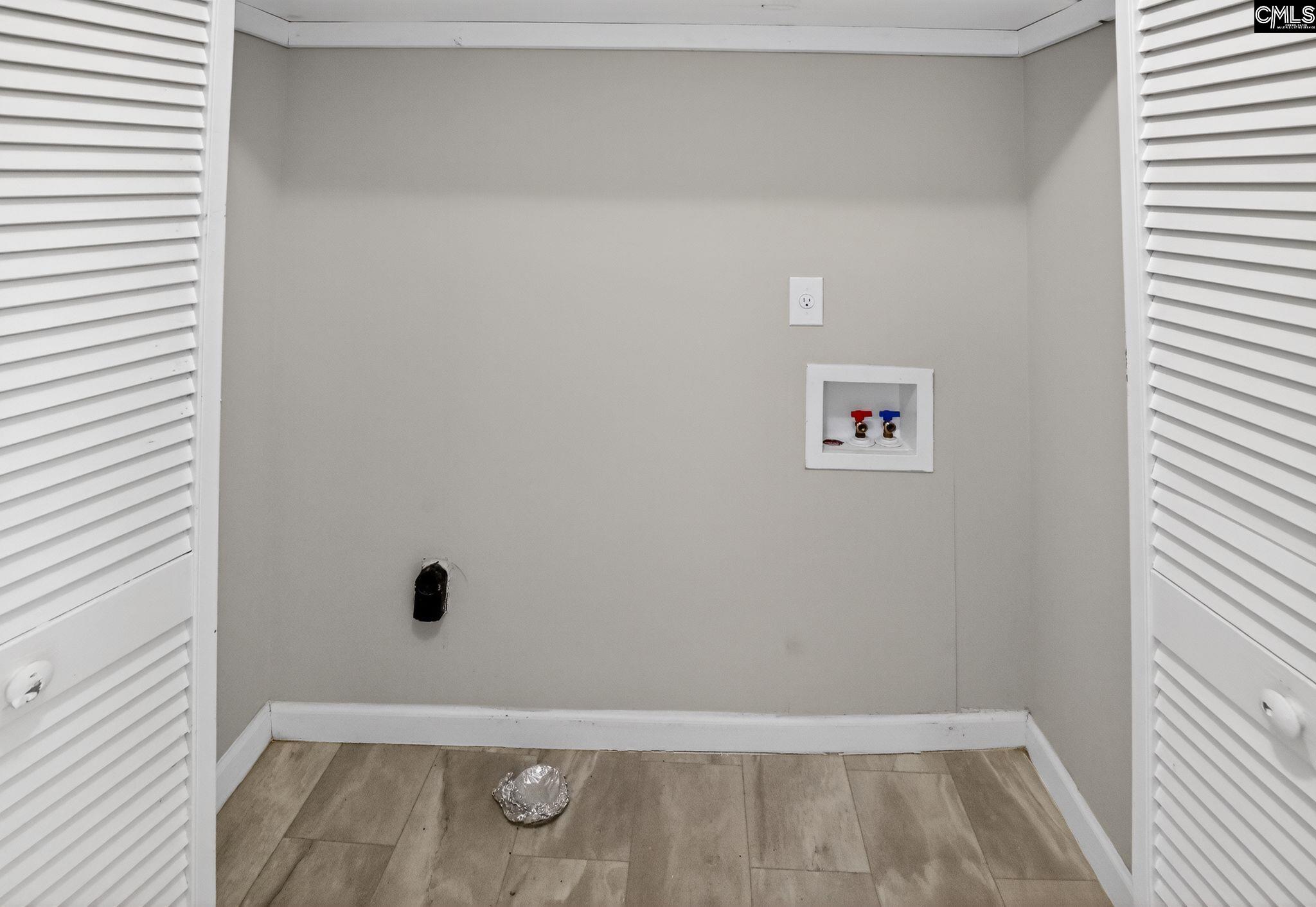 1411 Hemlock Street Cayce, SC 29033