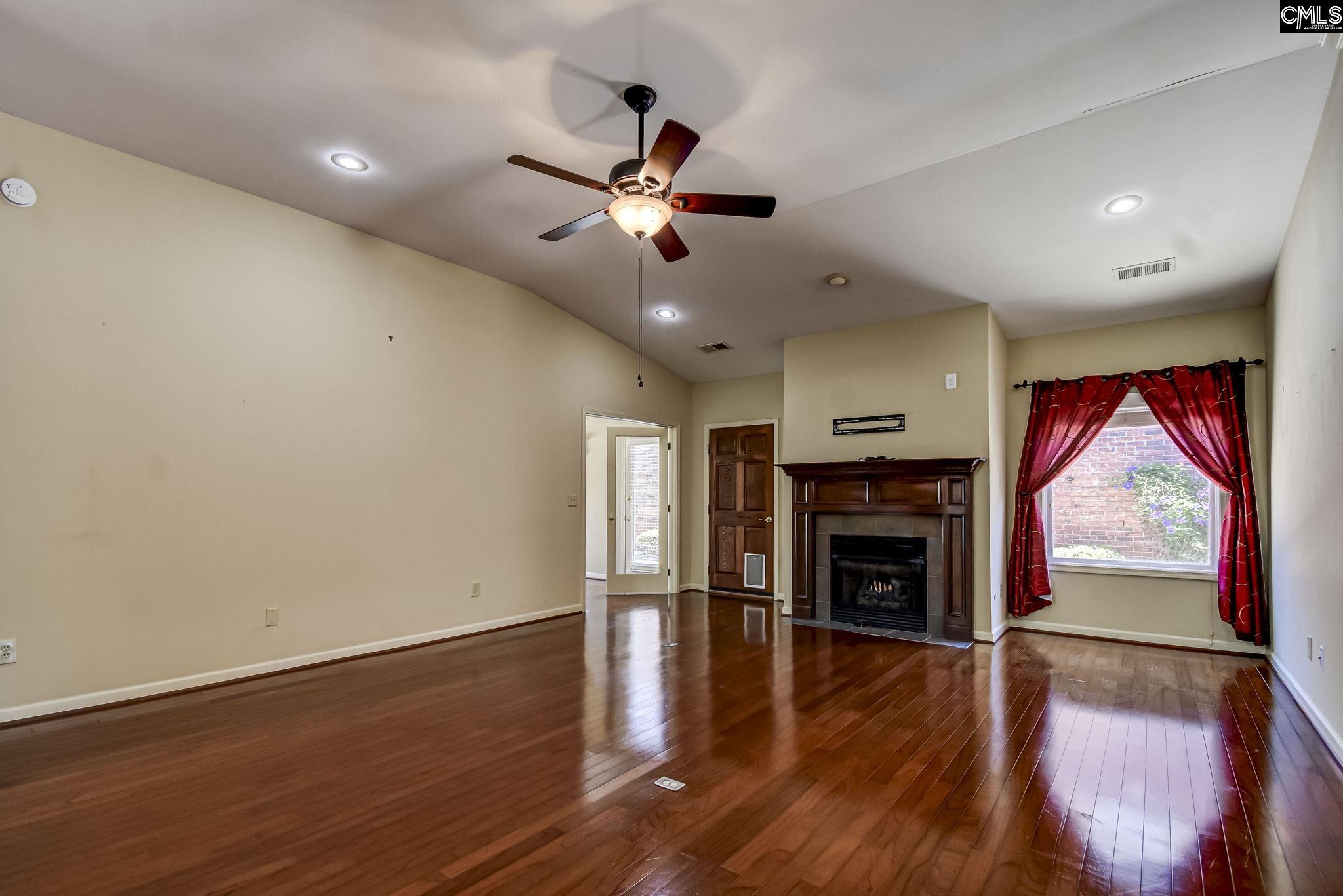 202 Pinnacle Drive Columbia, SC 29212
