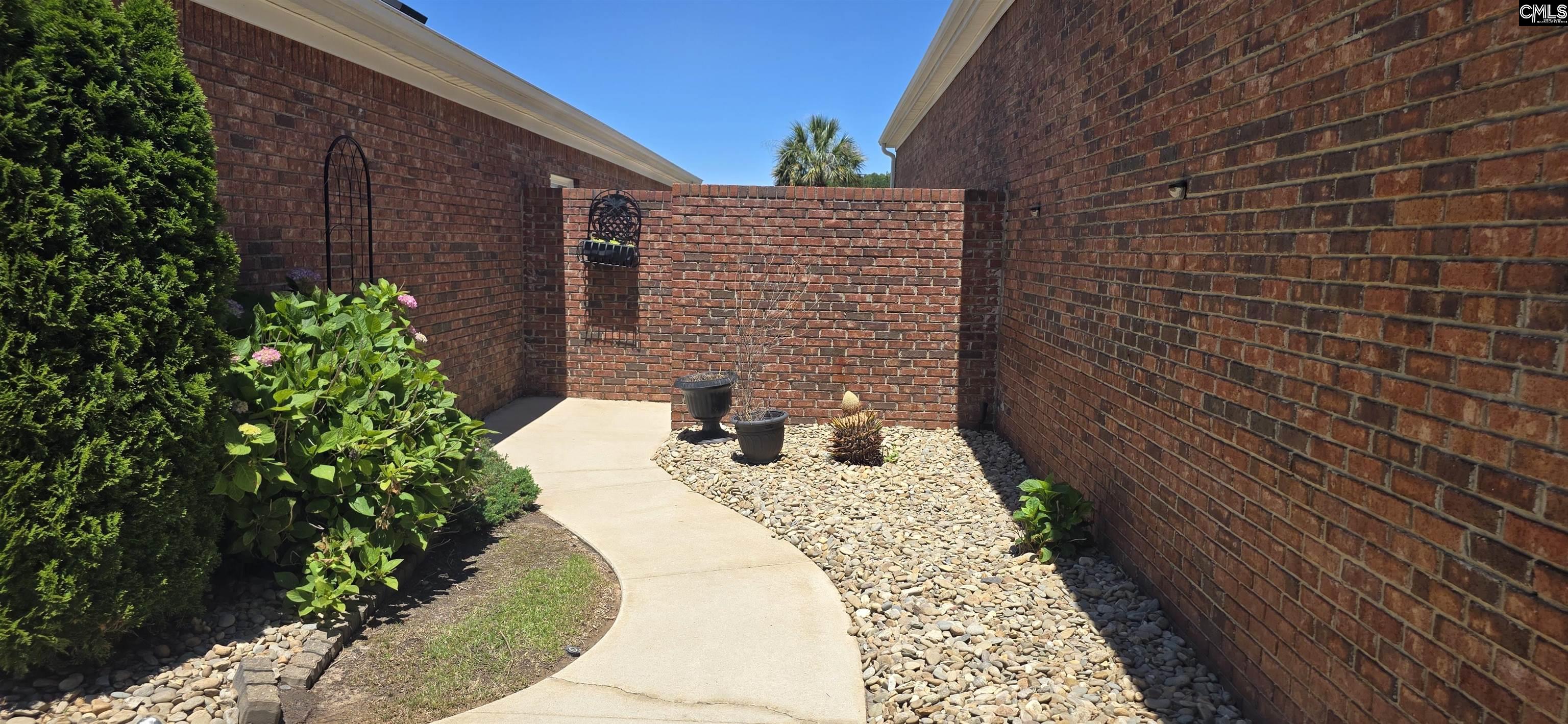 202 Pinnacle Drive Columbia, SC 29212